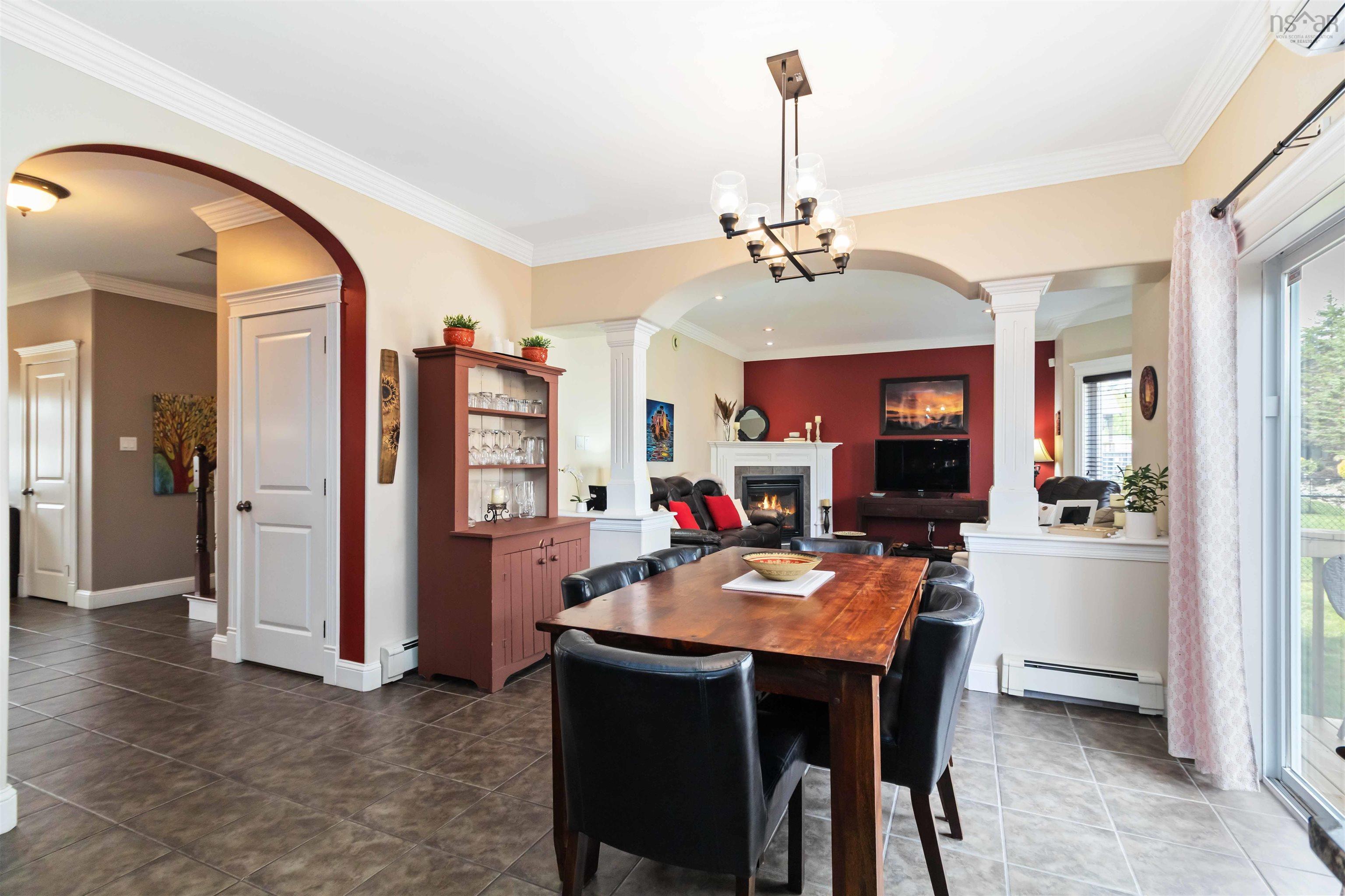 View image 12
