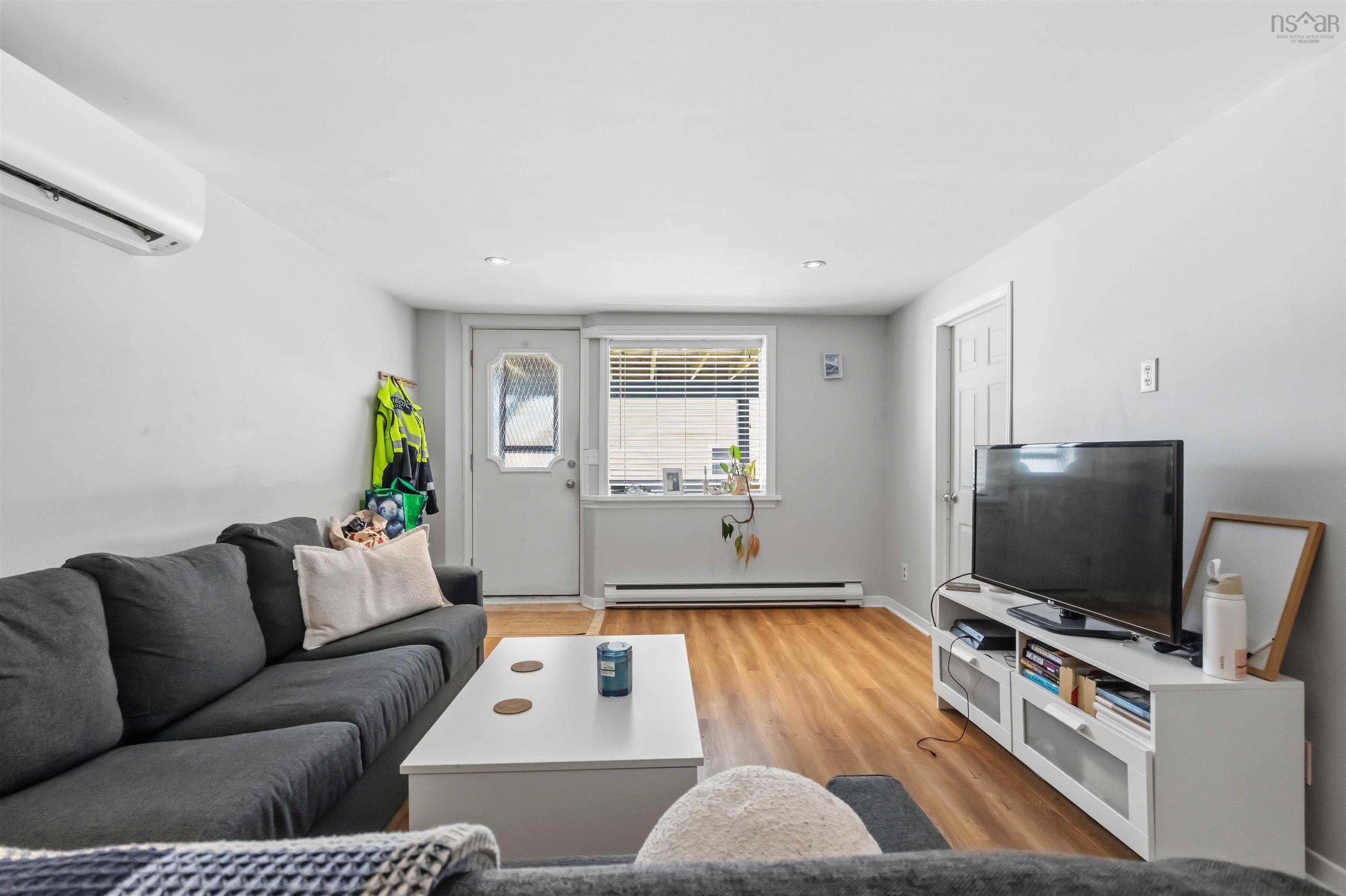 View image 18