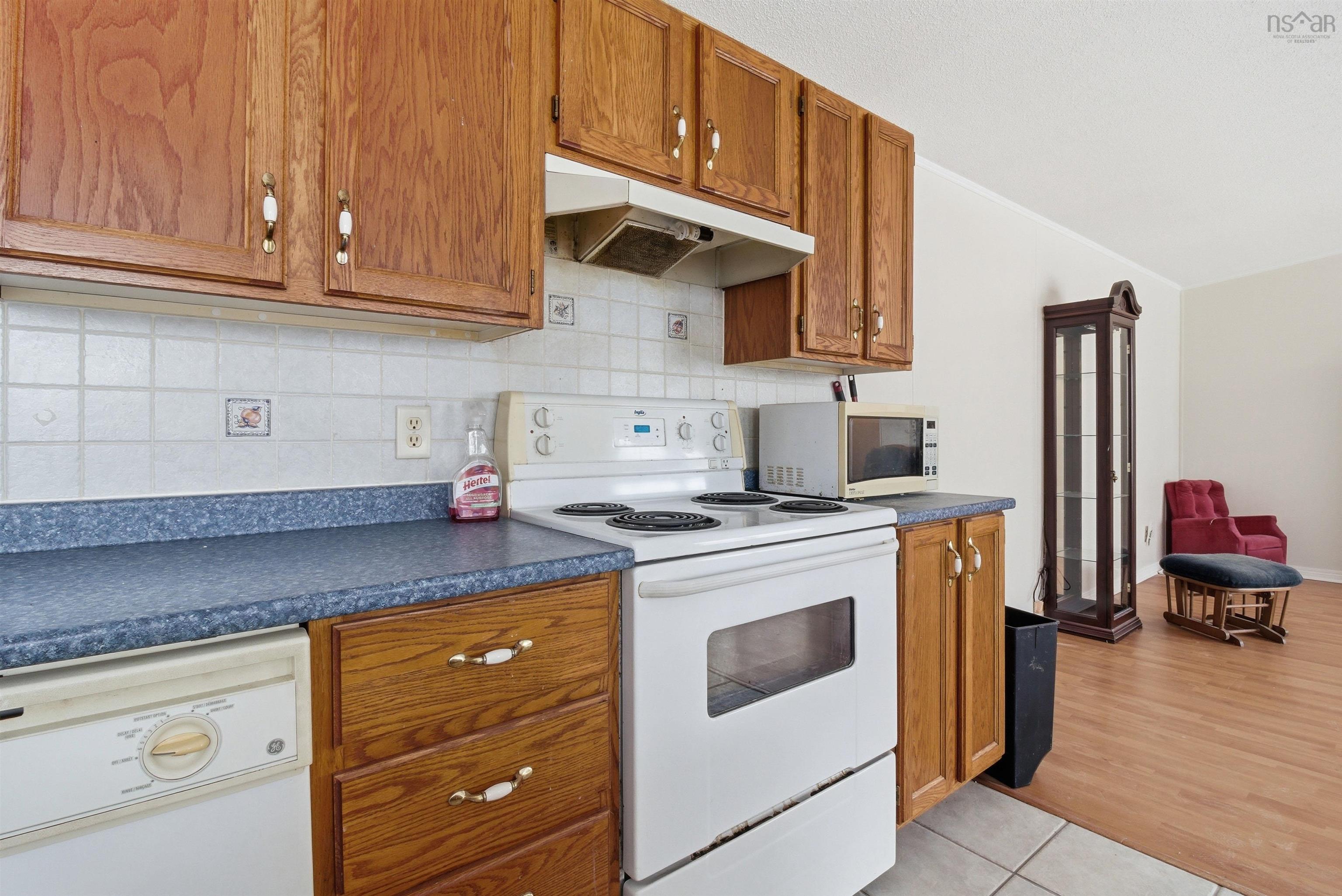 View image 11