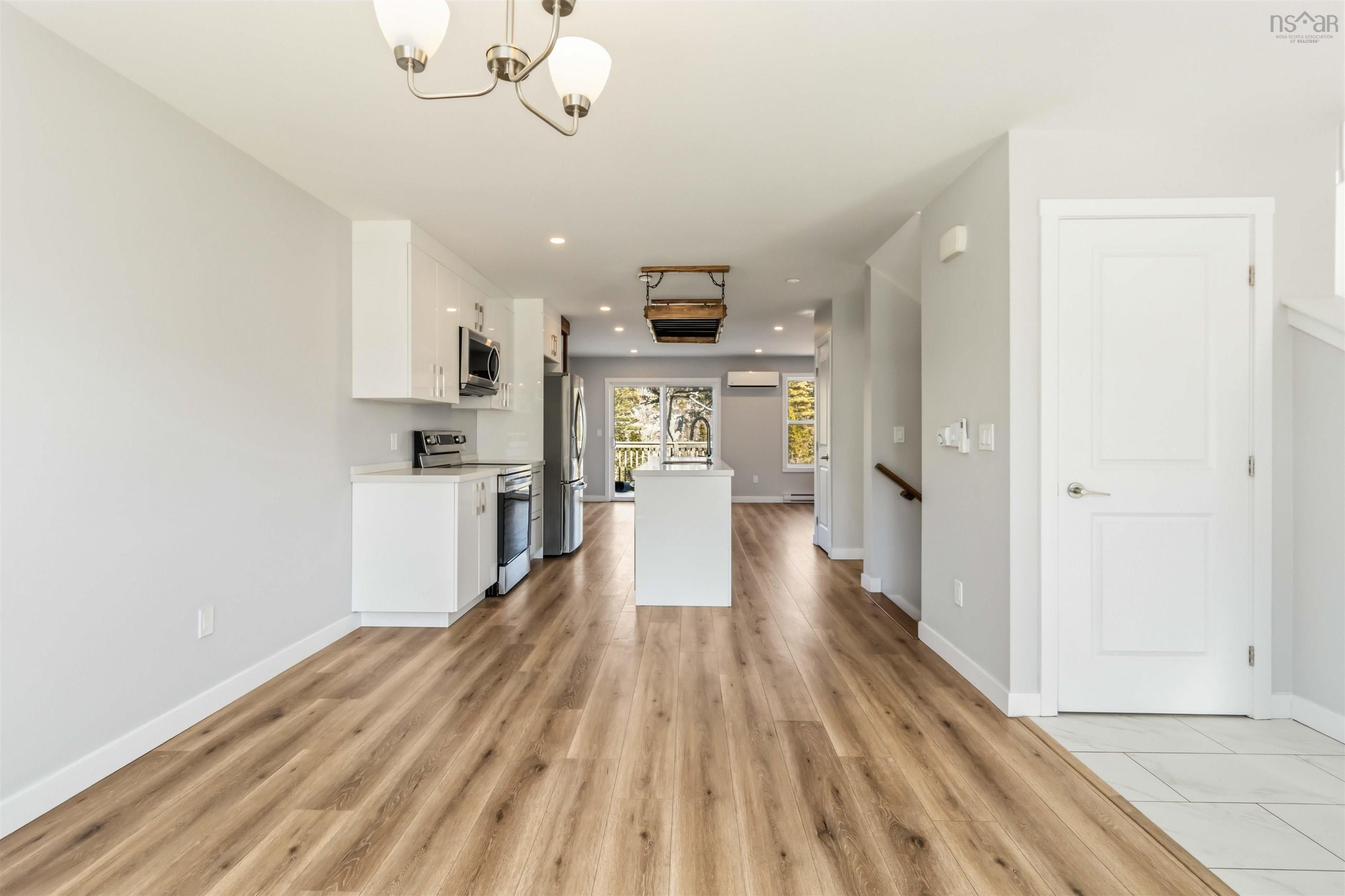 View image 18