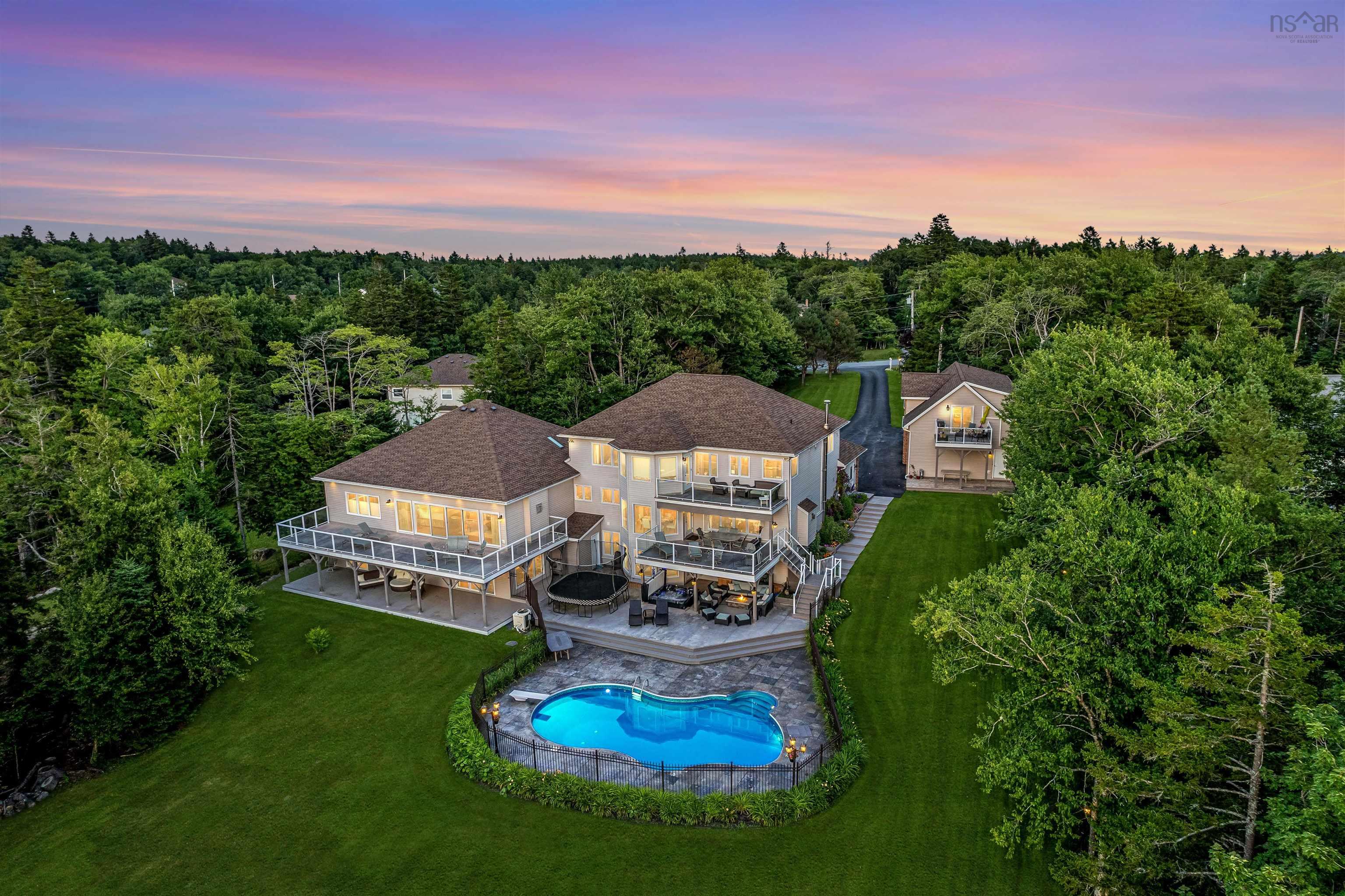 Thumbnail image for 47 Long Lake Drive MLS<sup>®</sup> 202606012