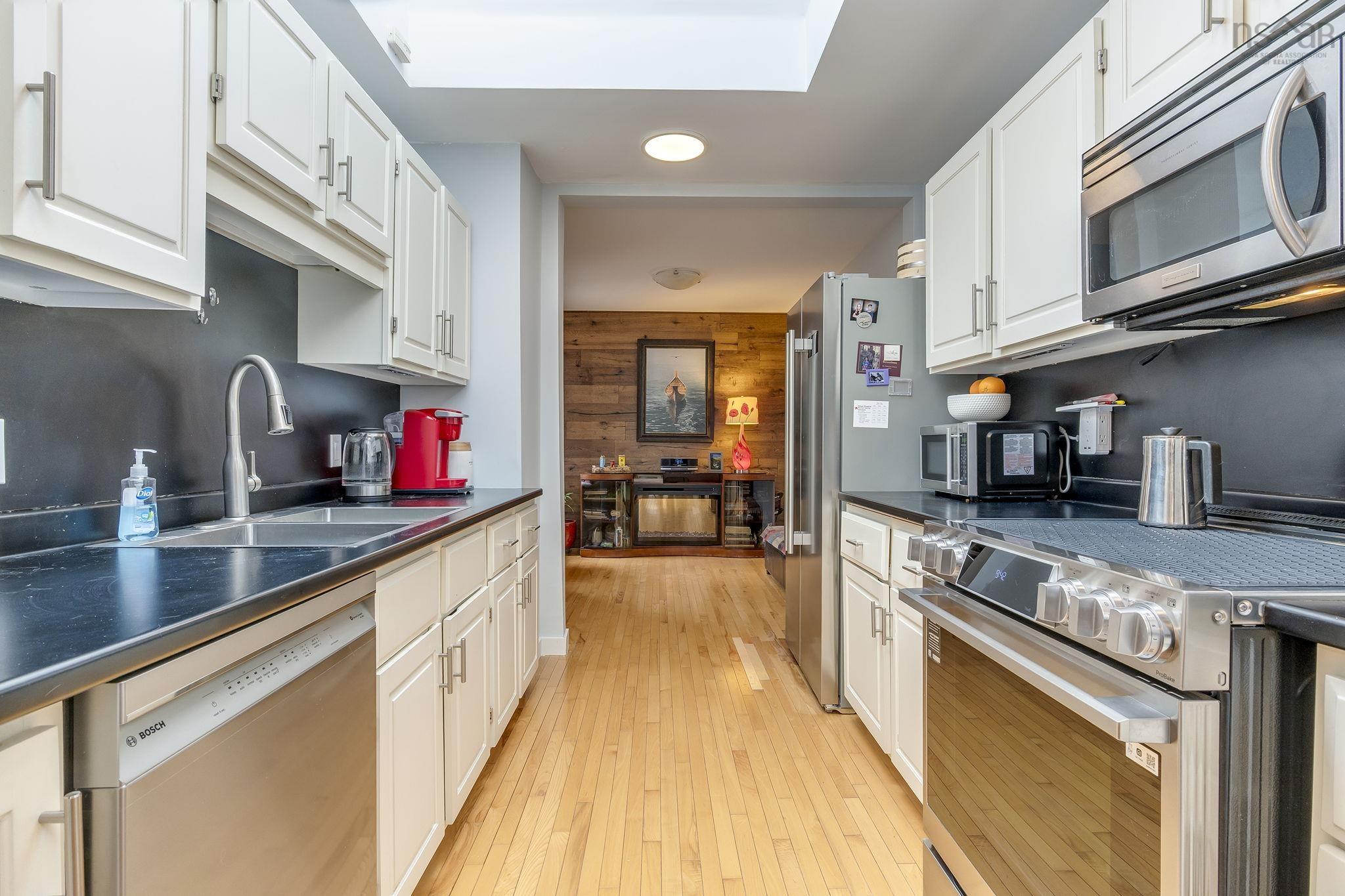 View image 21