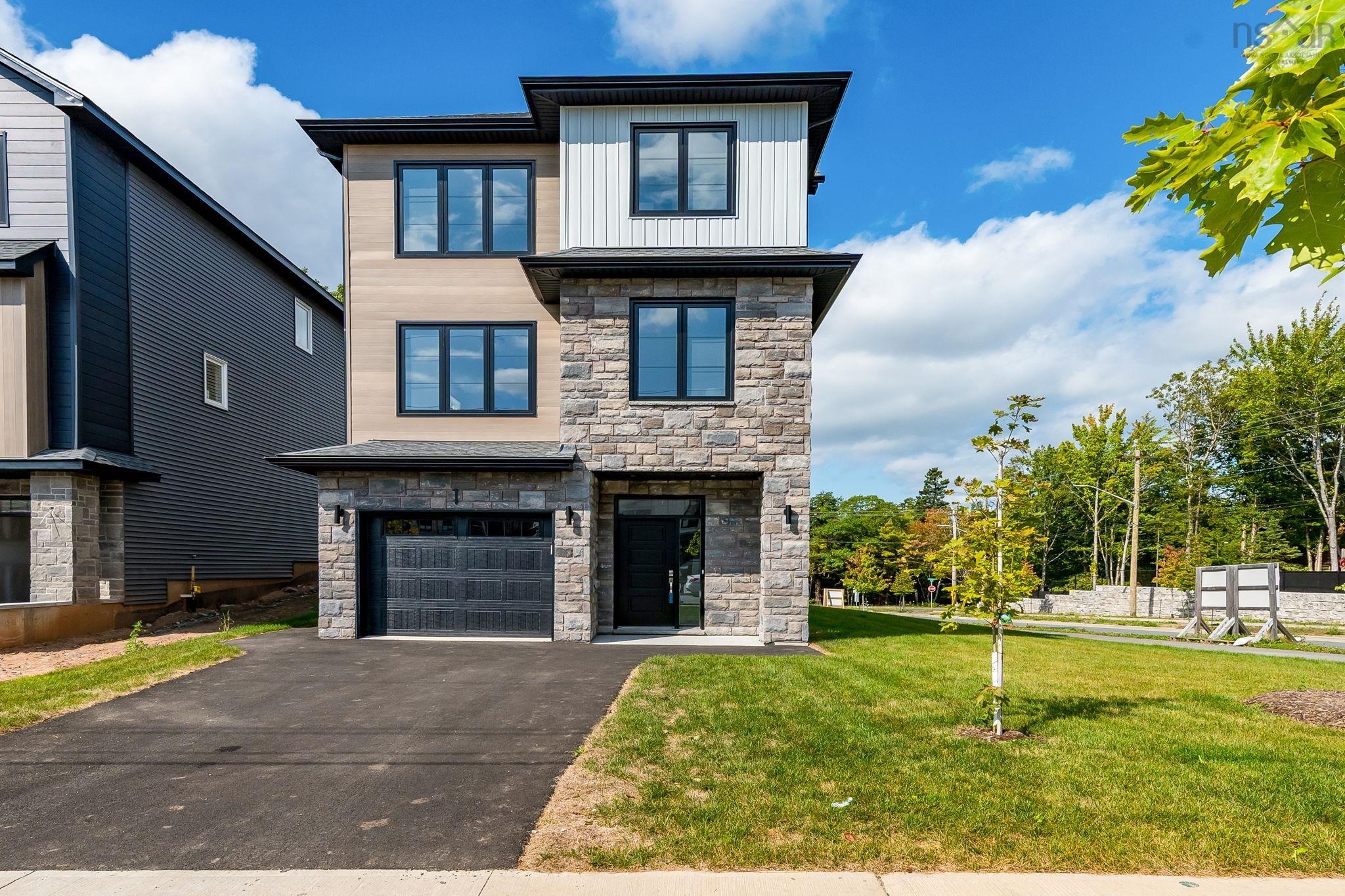 Thumbnail image for PC49 1 Pearlgarden Close MLS<sup>®</sup> 202606070