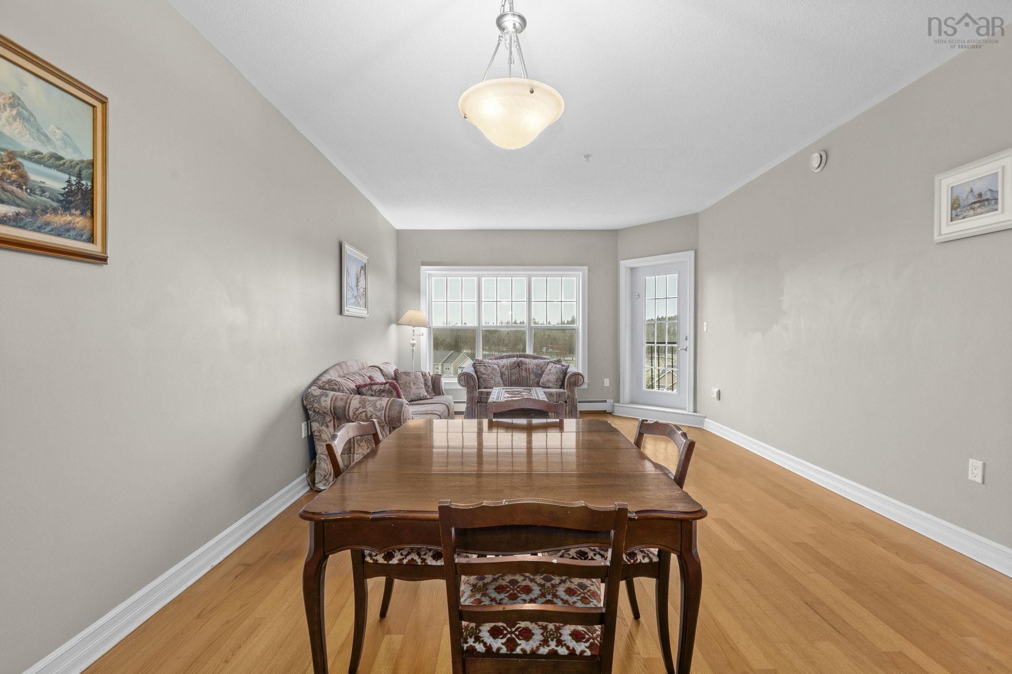 View image 11