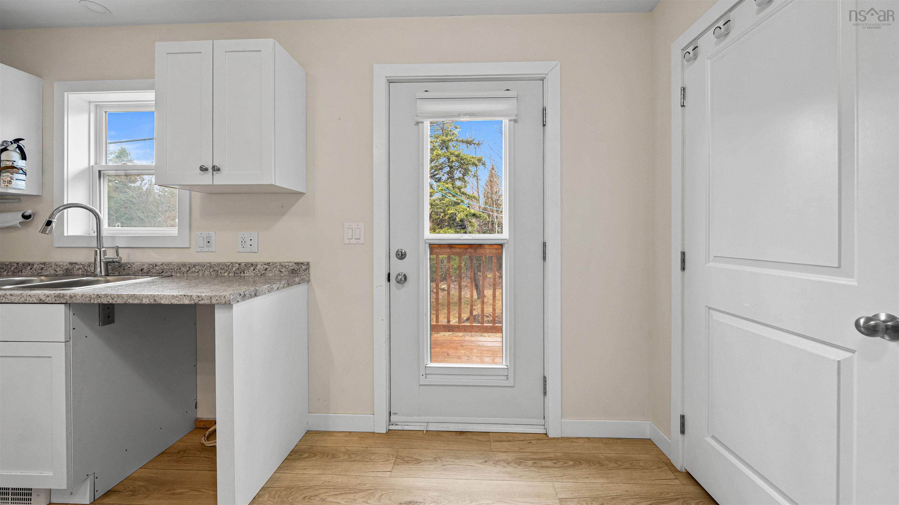 View image 10