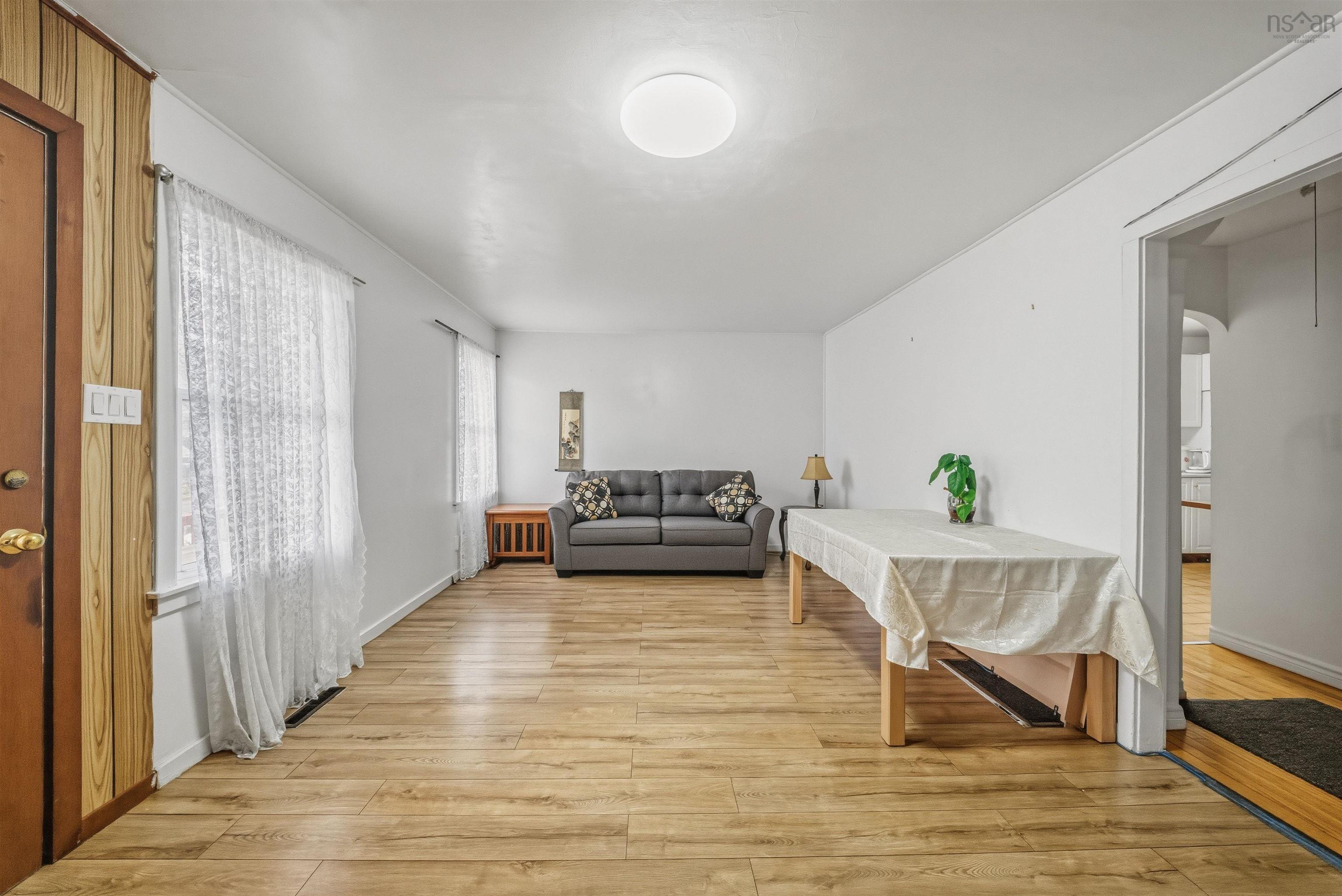 View image 9