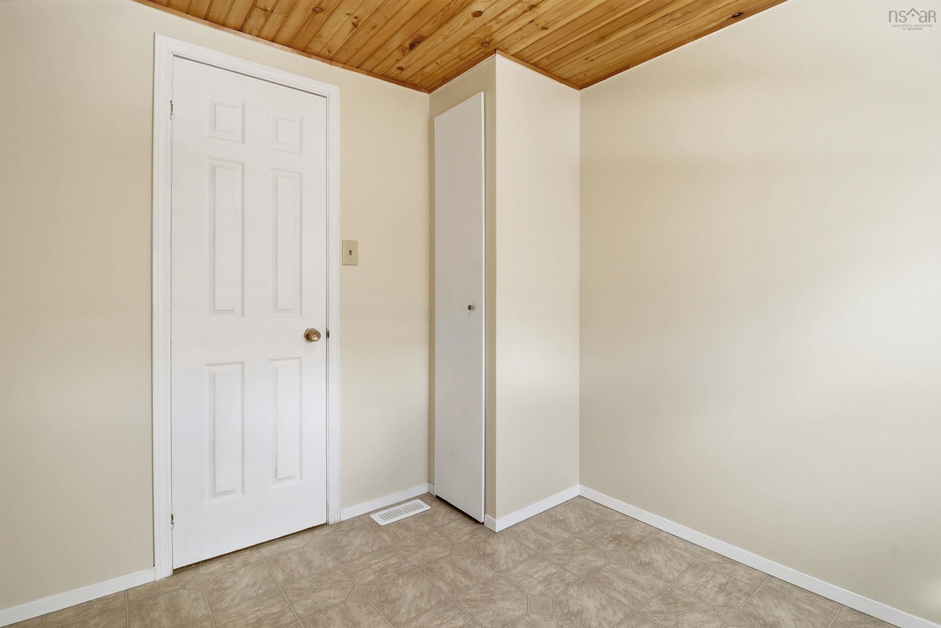 View image 11