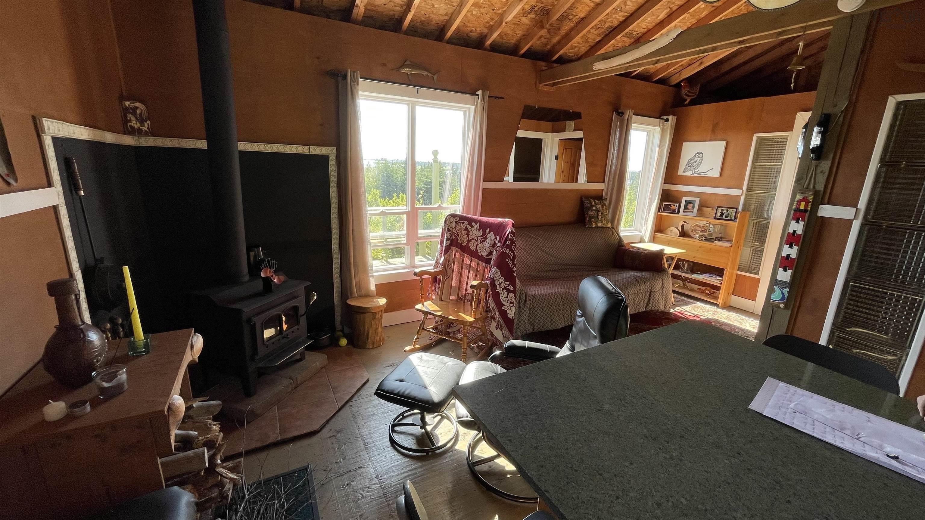 View image 17