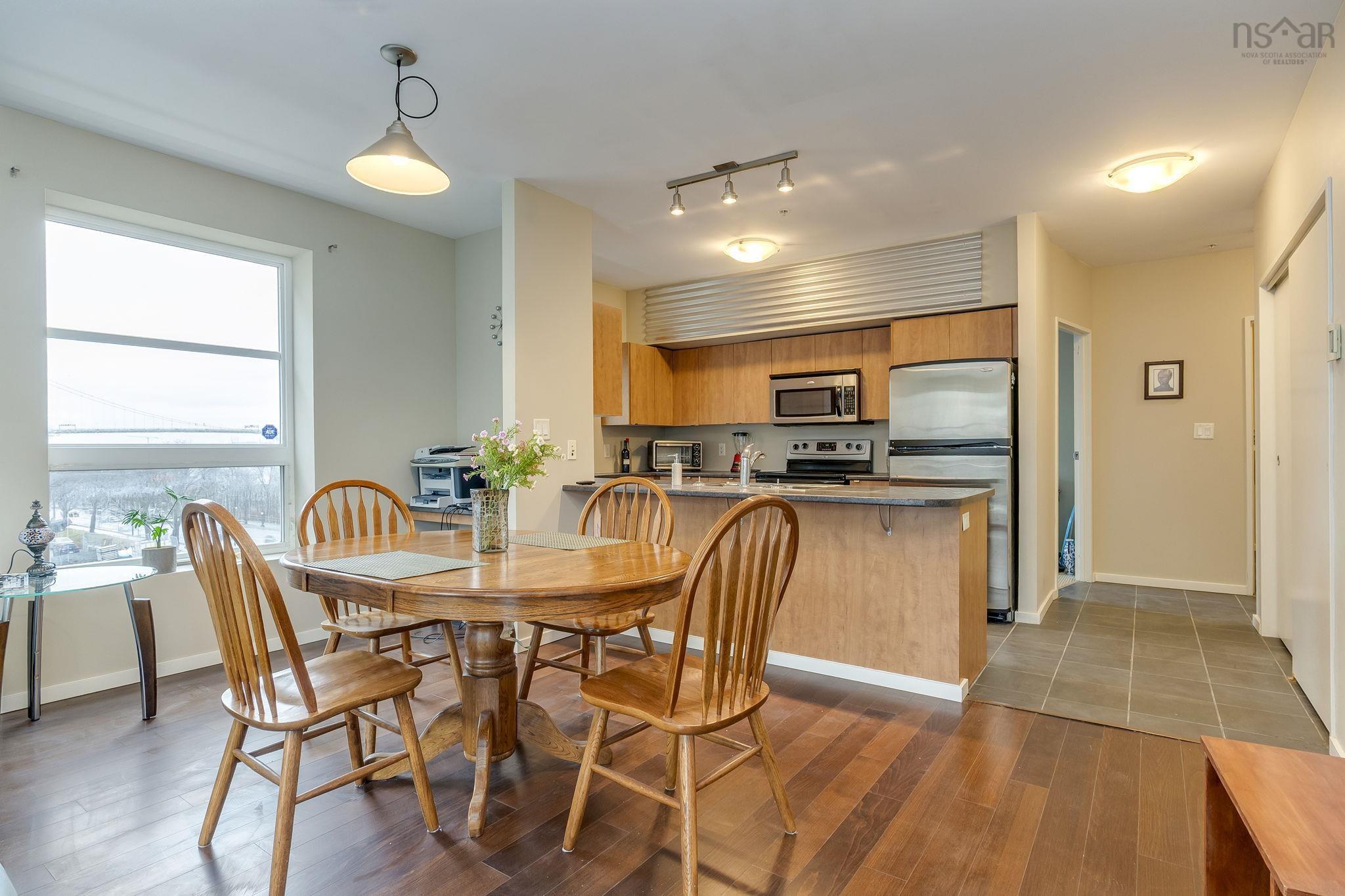 View image 11