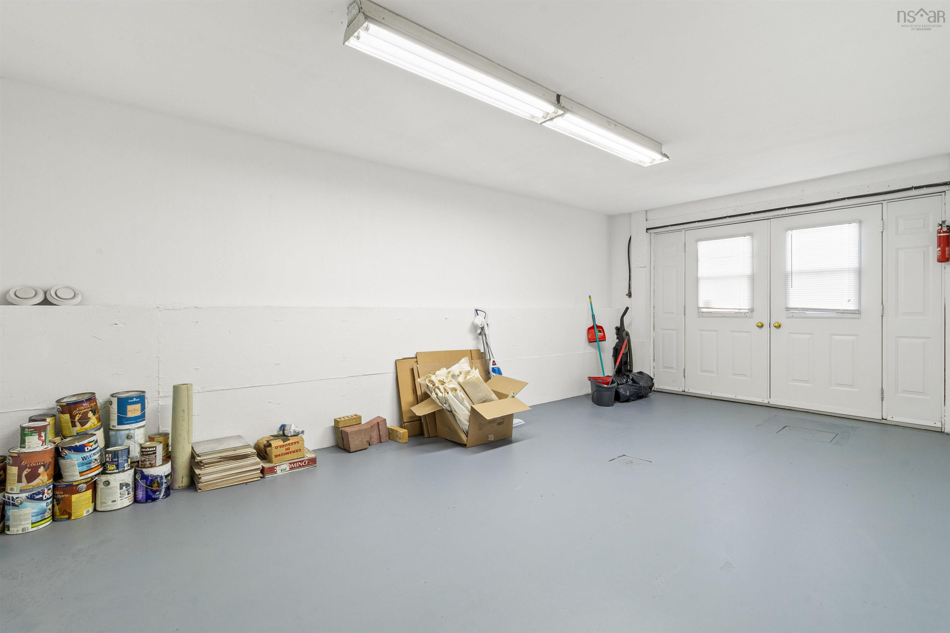 View image 32