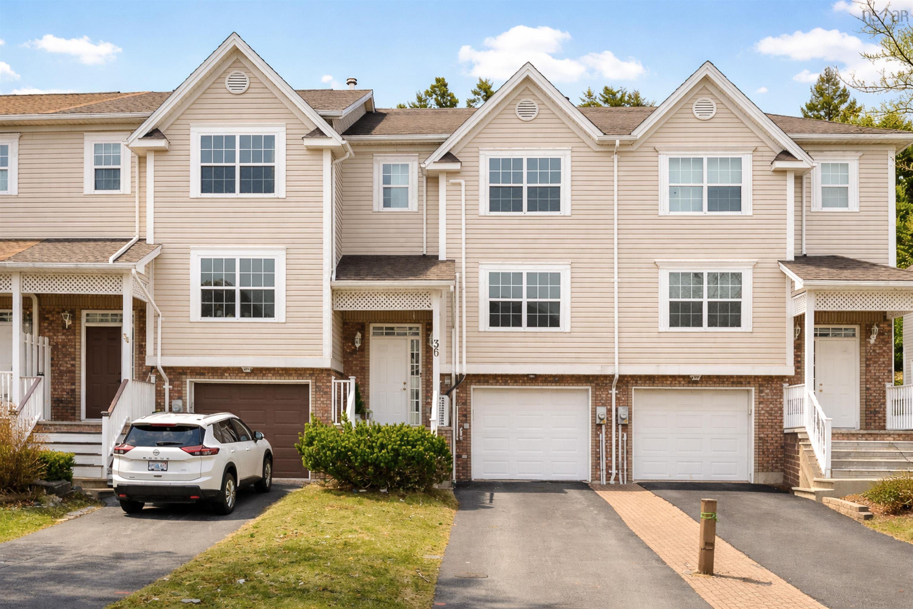 Thumbnail image for 36 Stratford Way MLS<sup>®</sup> 202606297