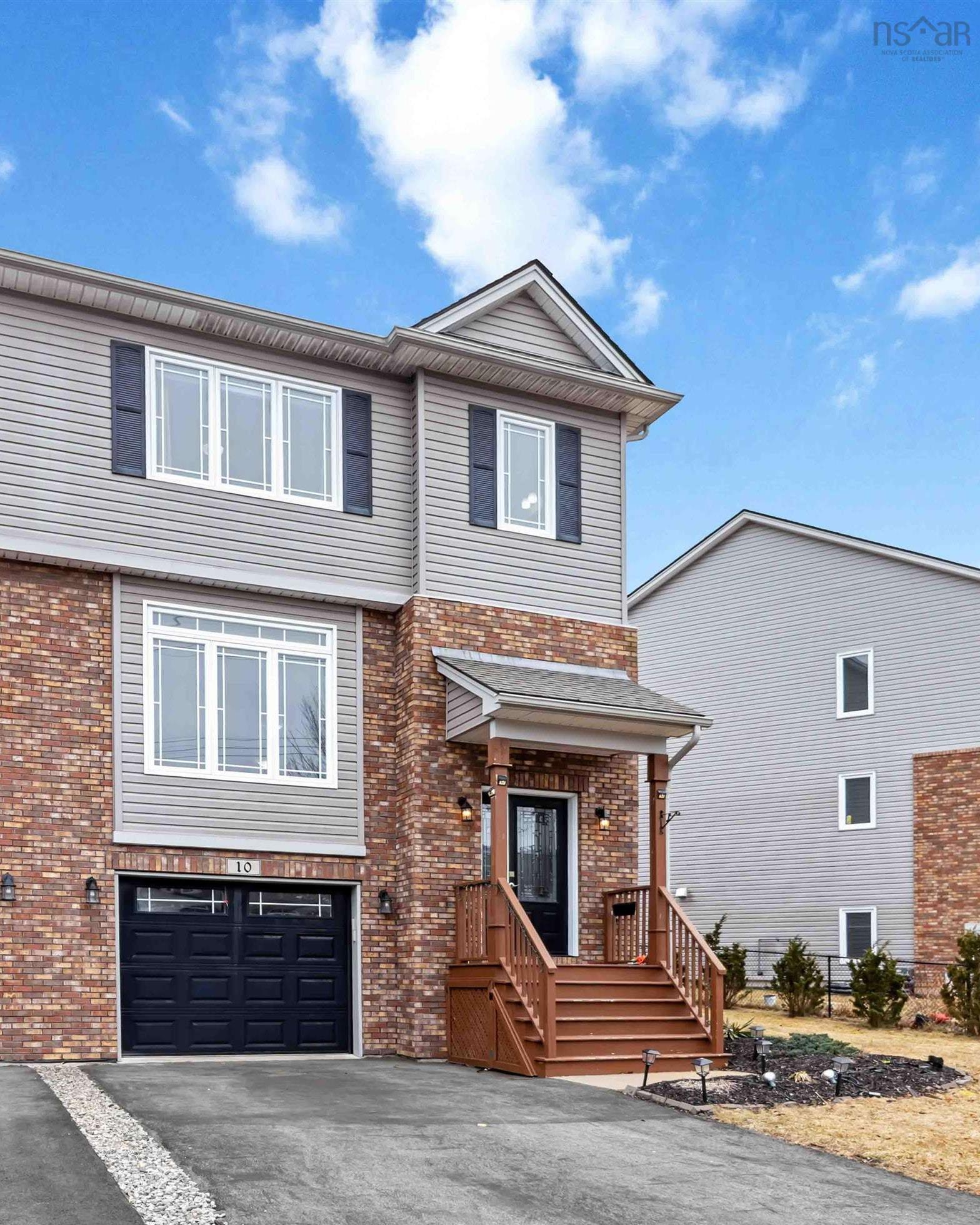 Thumbnail image for 10 Armenia Drive MLS<sup>®</sup> 202606338