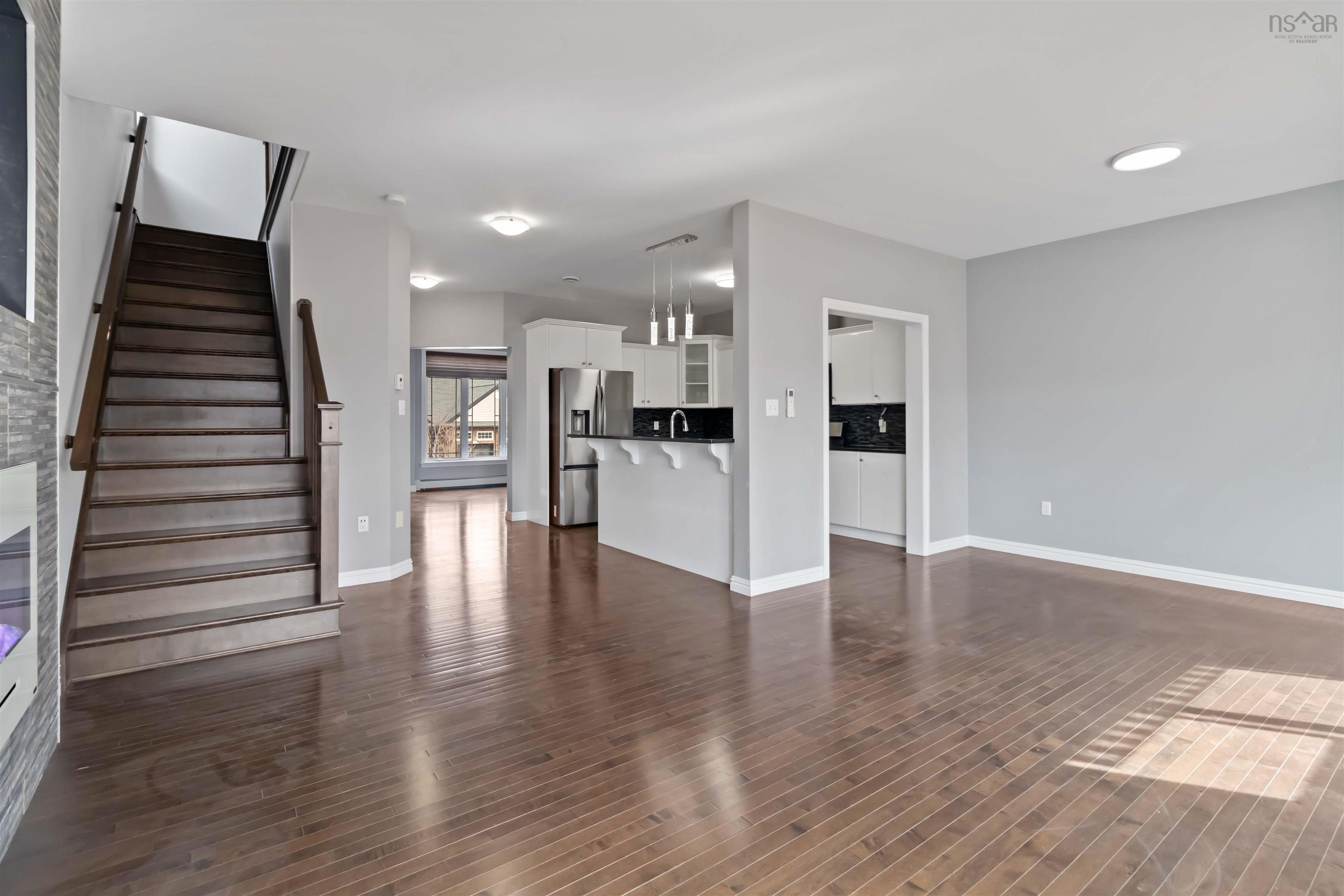 View image 8