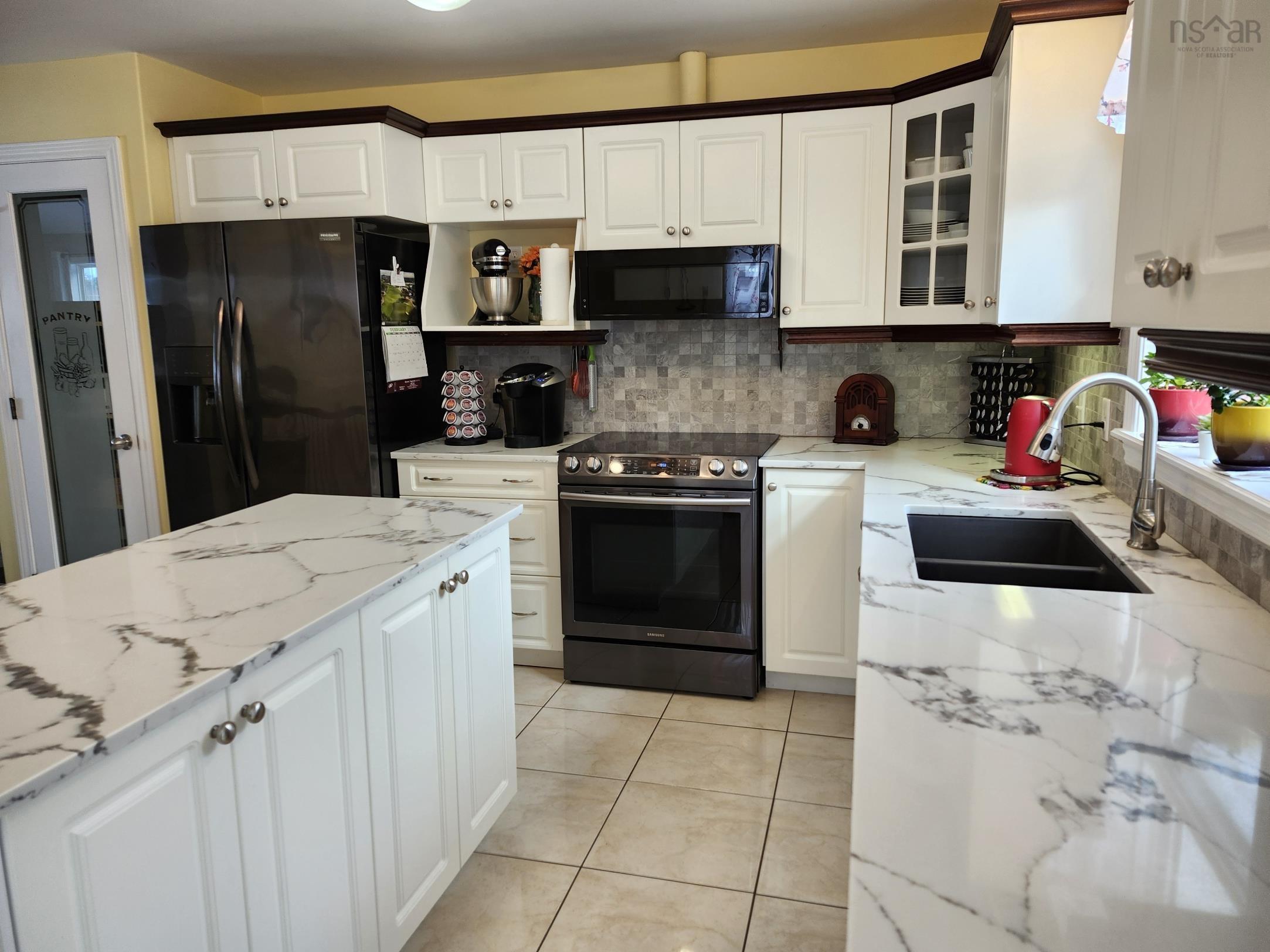 View image 11