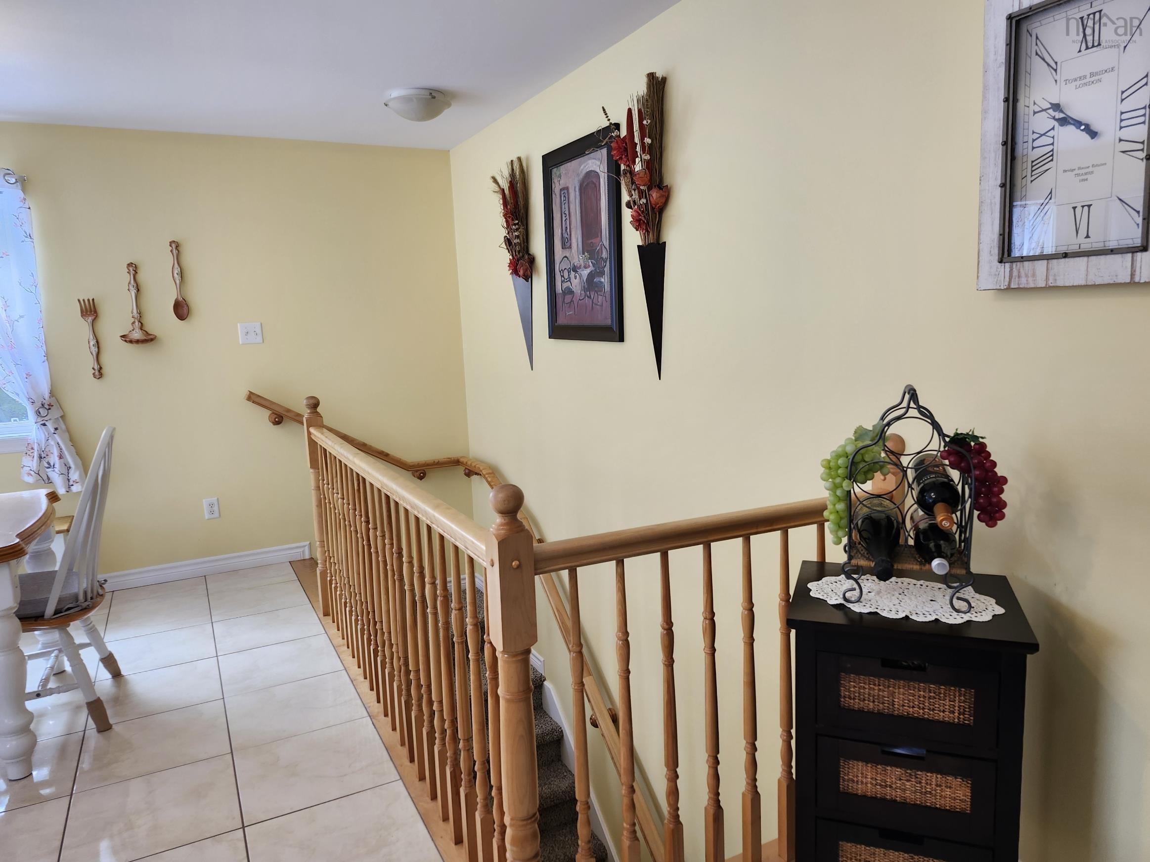 View image 18