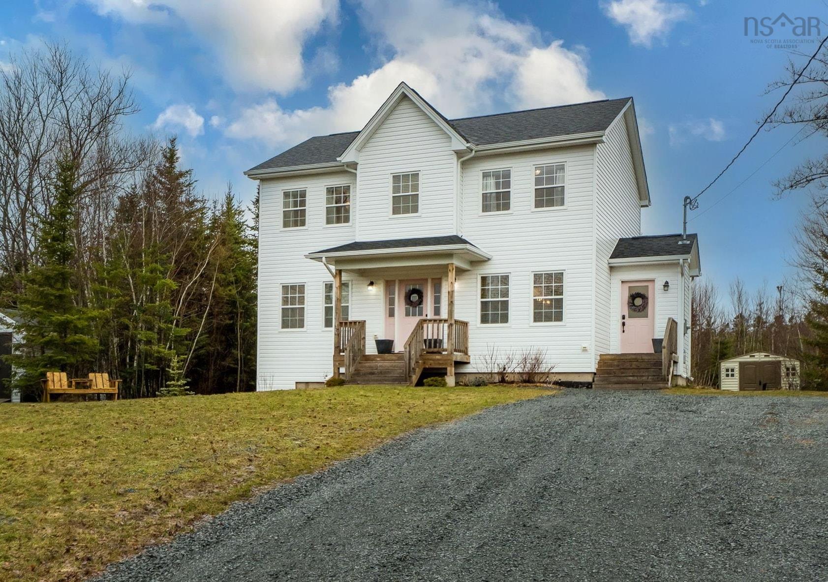 Thumbnail image for 15 Acorn Avenue MLS<sup>®</sup> 202606353