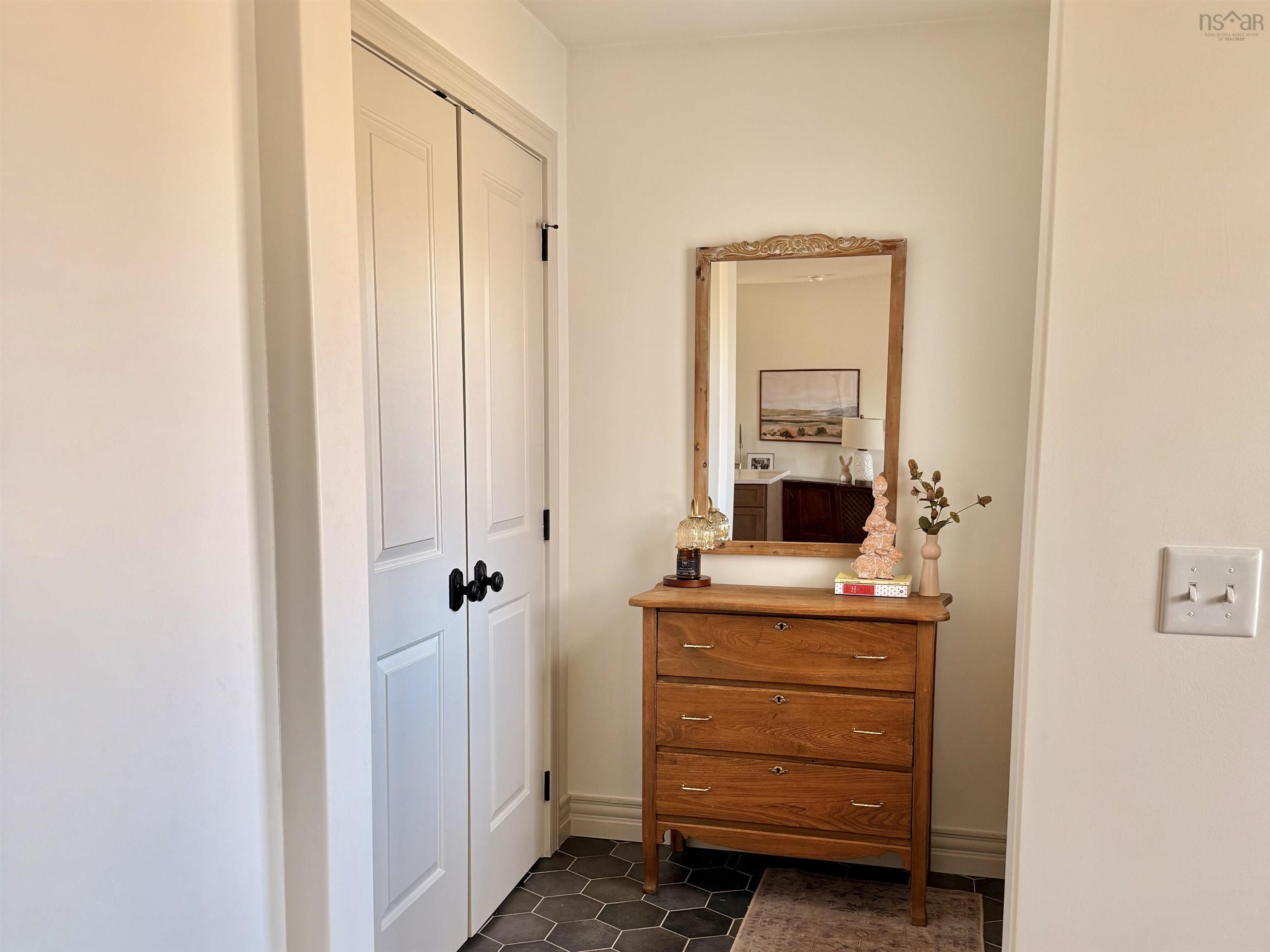 View image 11