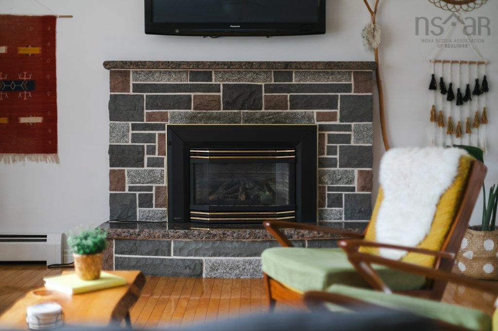 View image 16