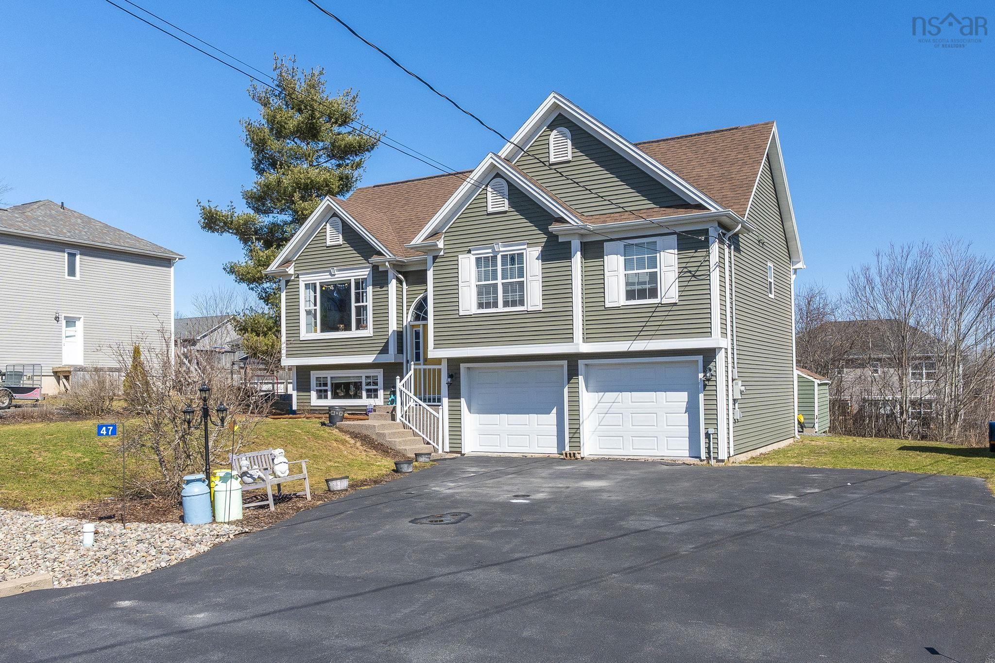 Thumbnail image for 47 Lacy Anne Avenue MLS<sup>®</sup> 202606452