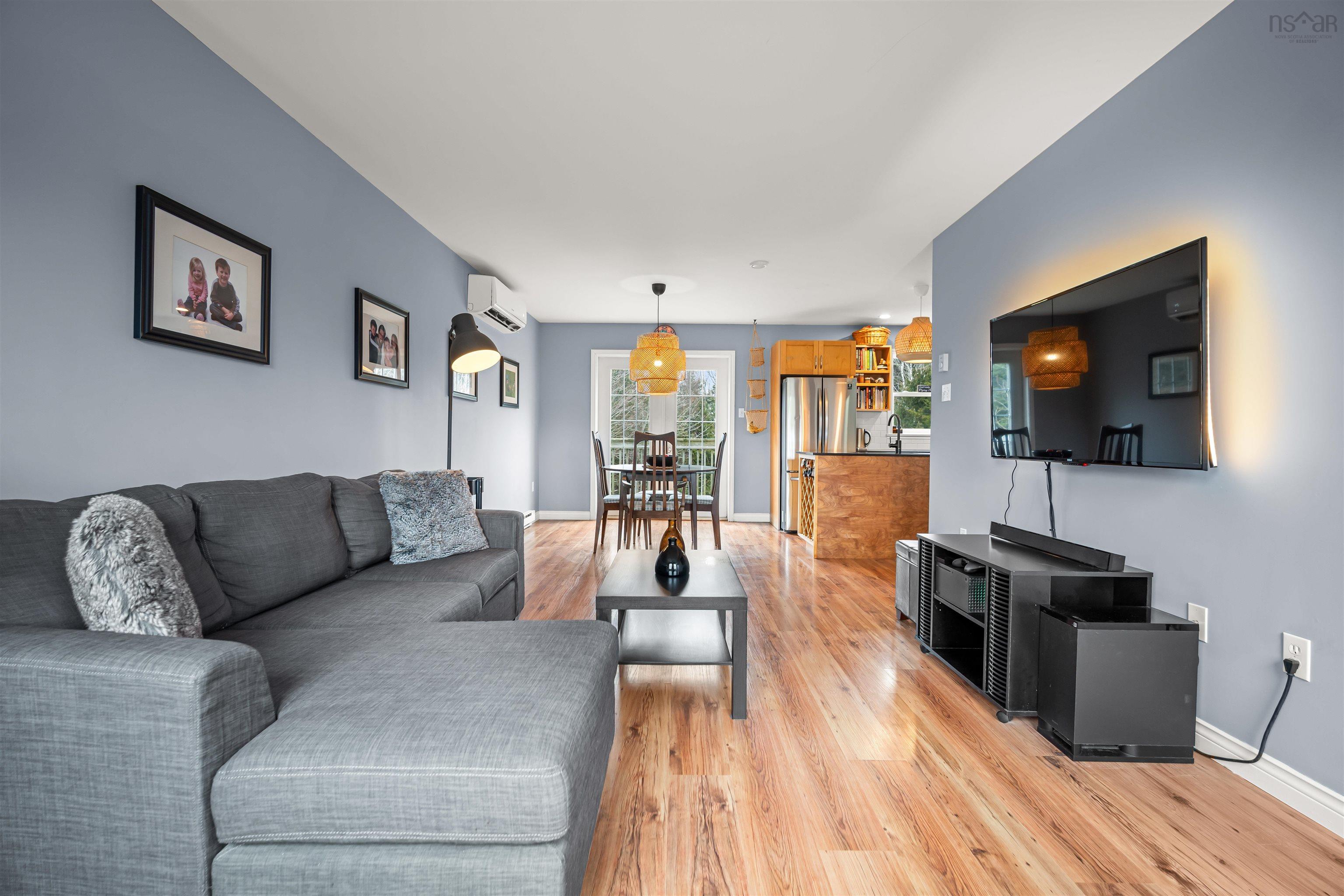 View image 10