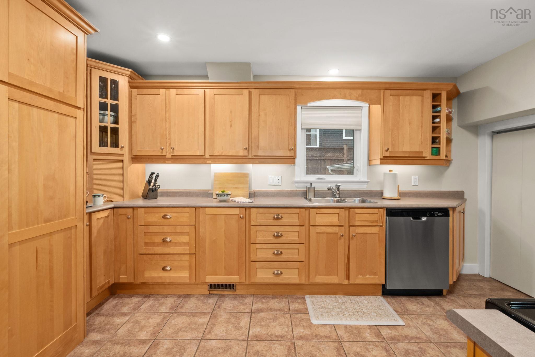 View image 12