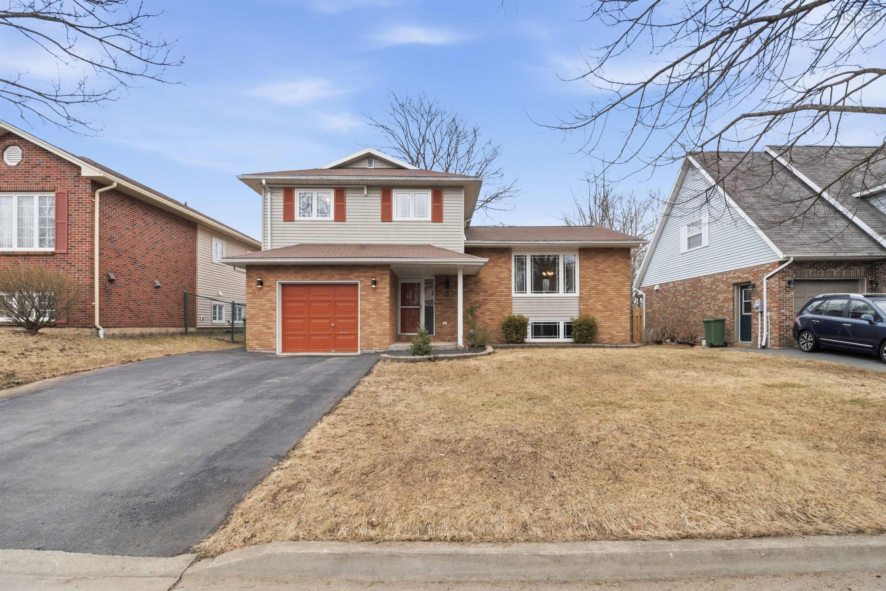 Thumbnail image for 9 Amberwood Court MLS<sup>®</sup> 202606530