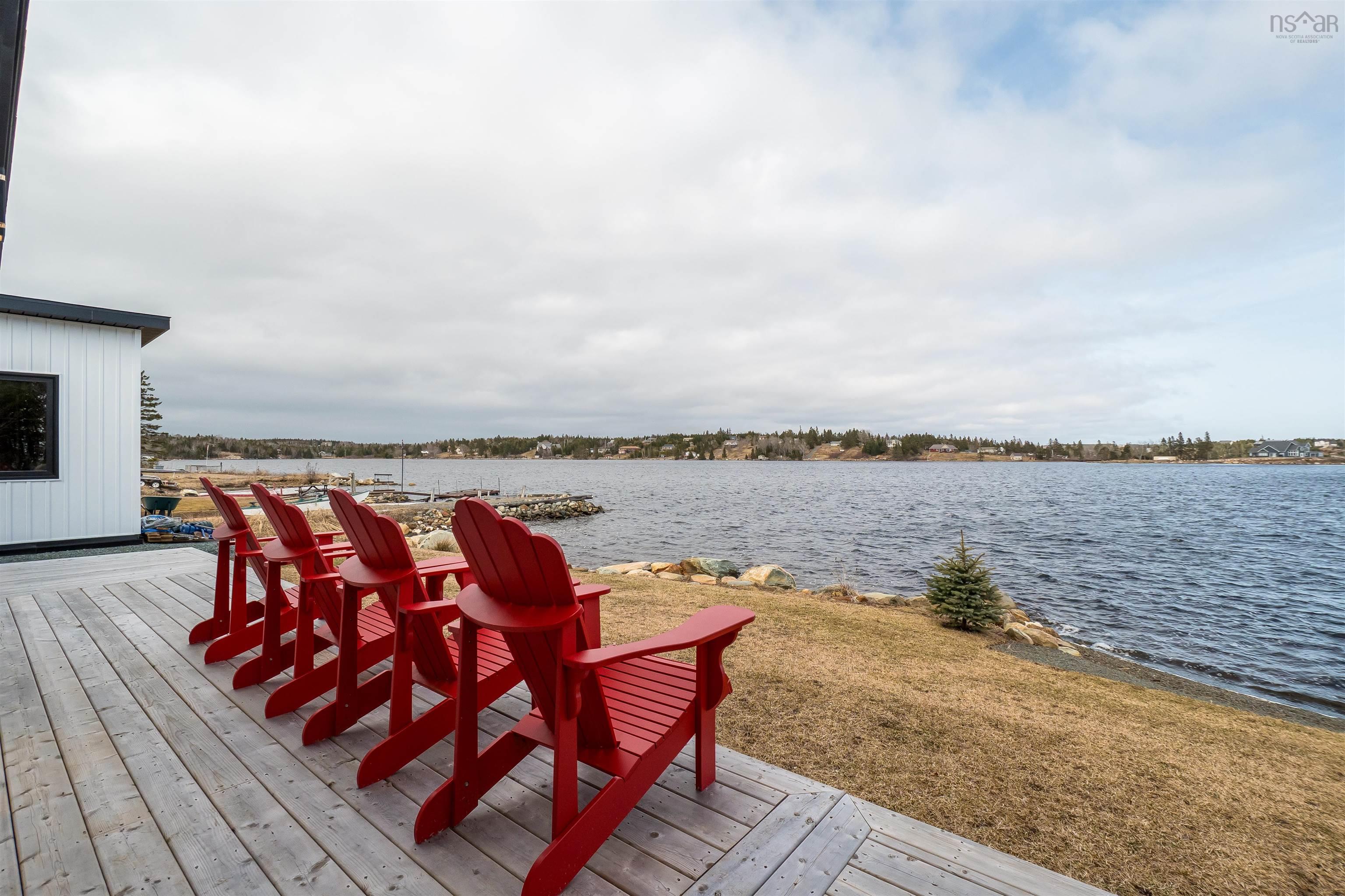 View image 18