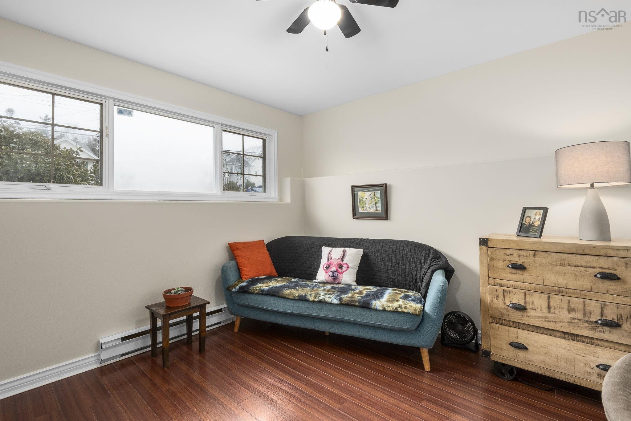 View image 15