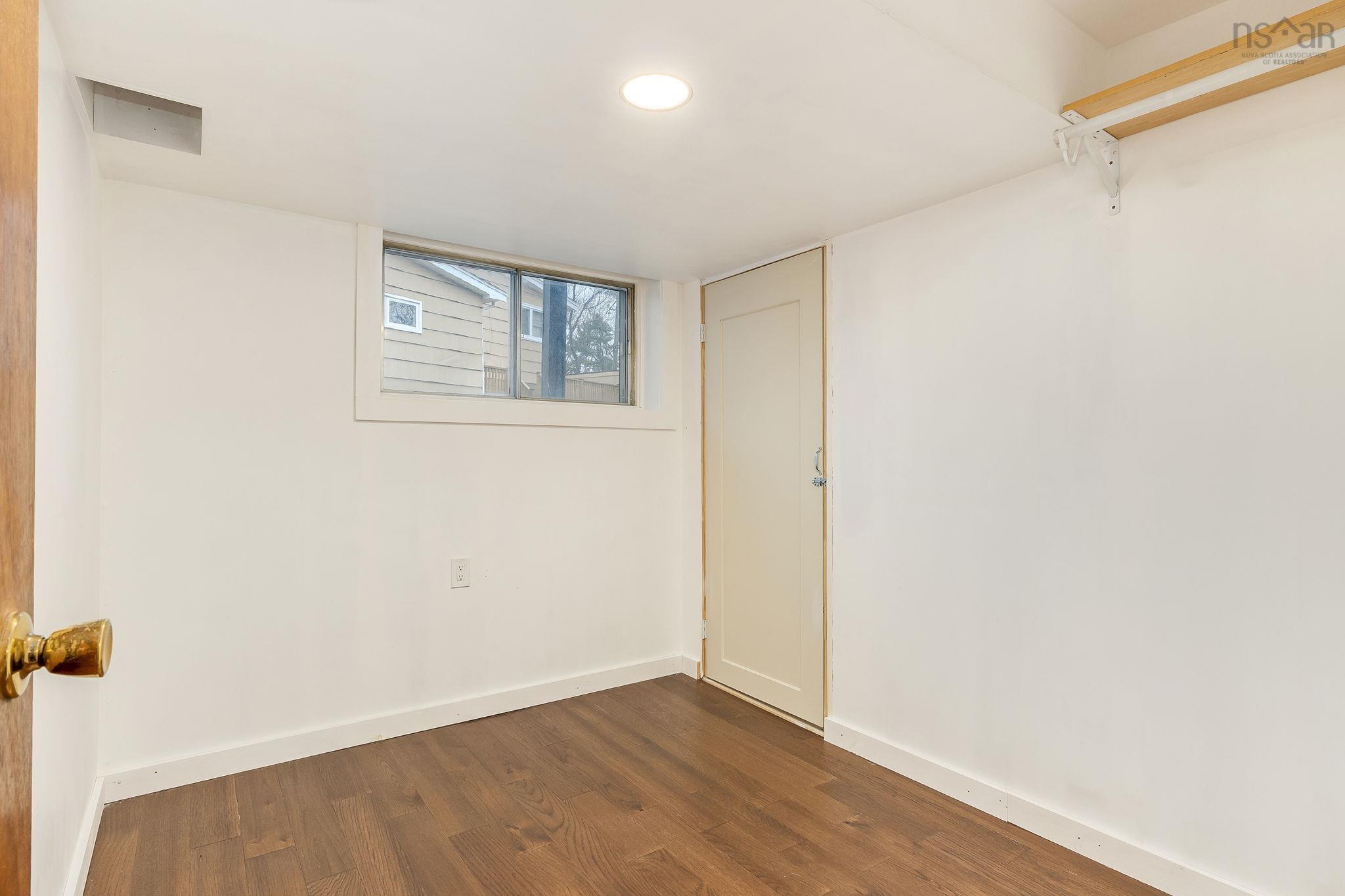 View image 22