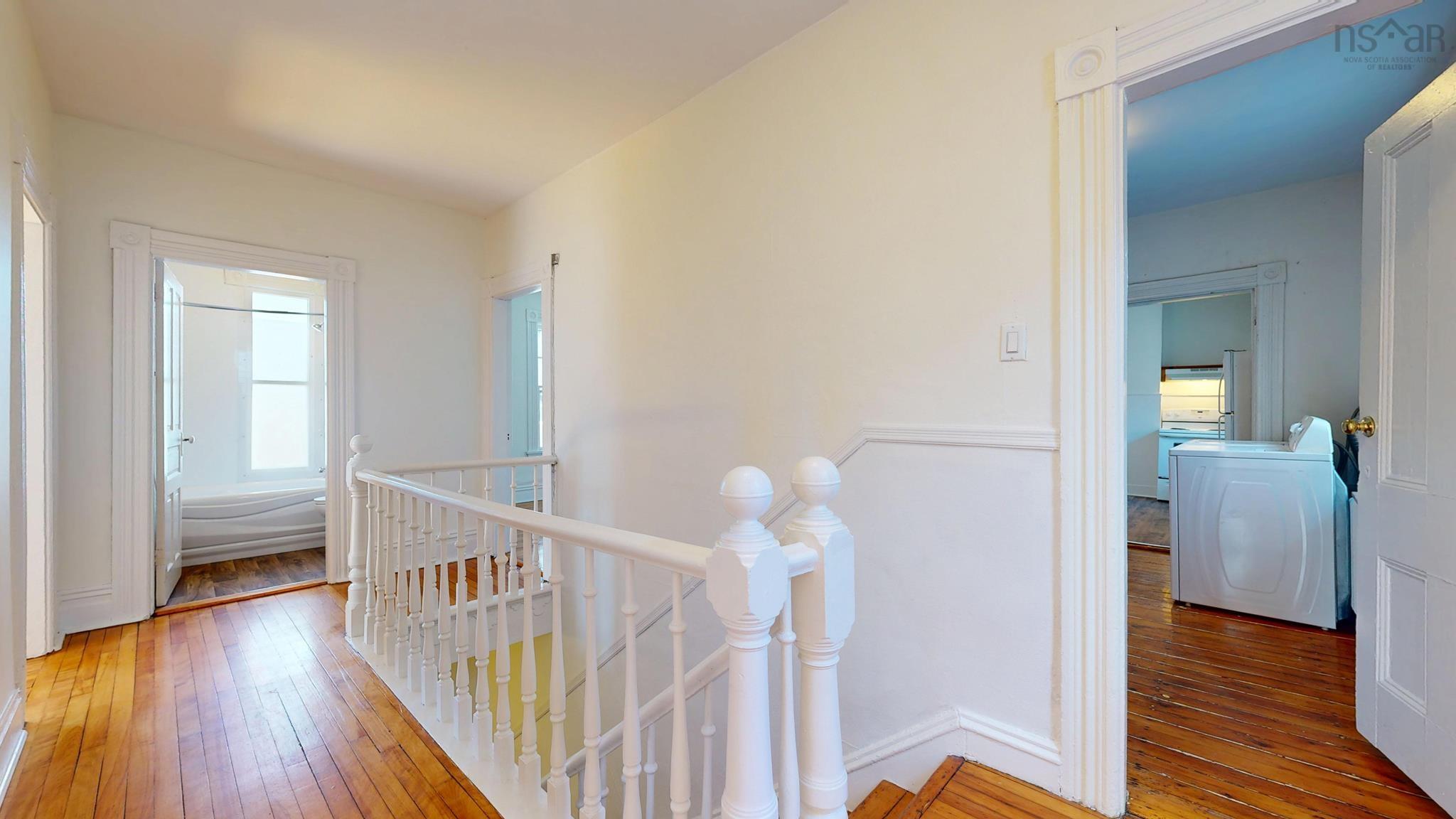 View image 12