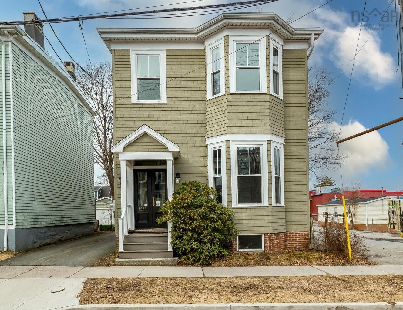 Thumbnail image for 1538 Lemarchant Street MLS<sup>®</sup> 202606718