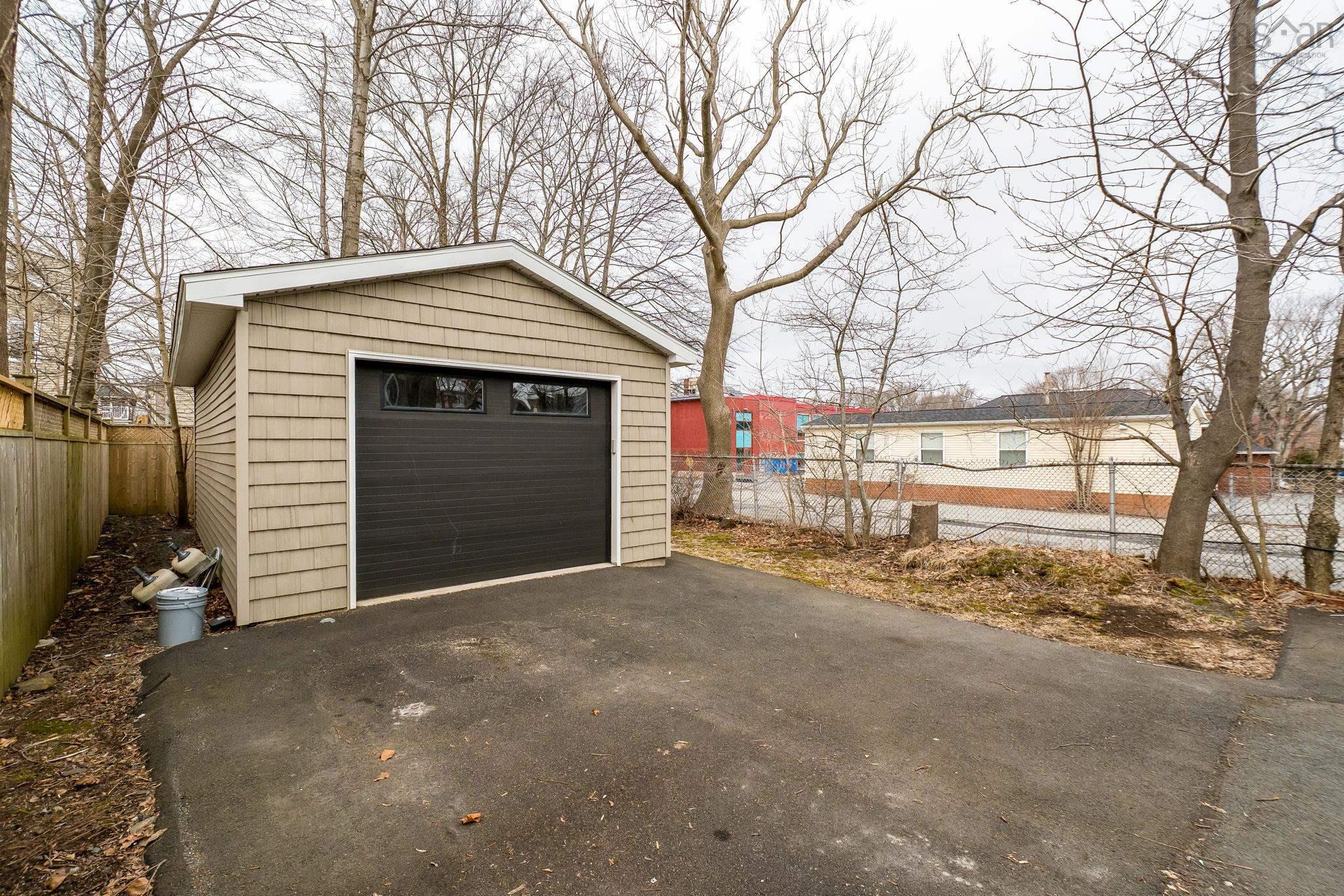 View image 35