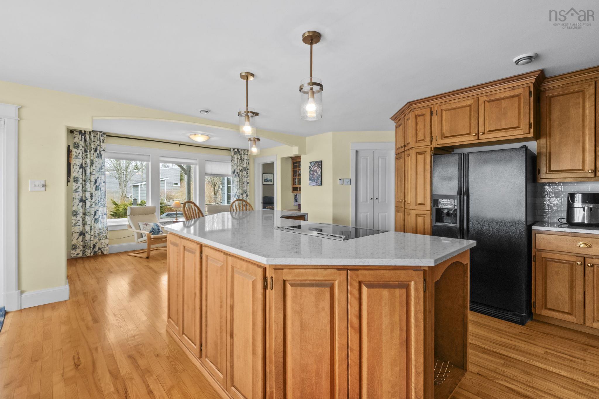 View image 11
