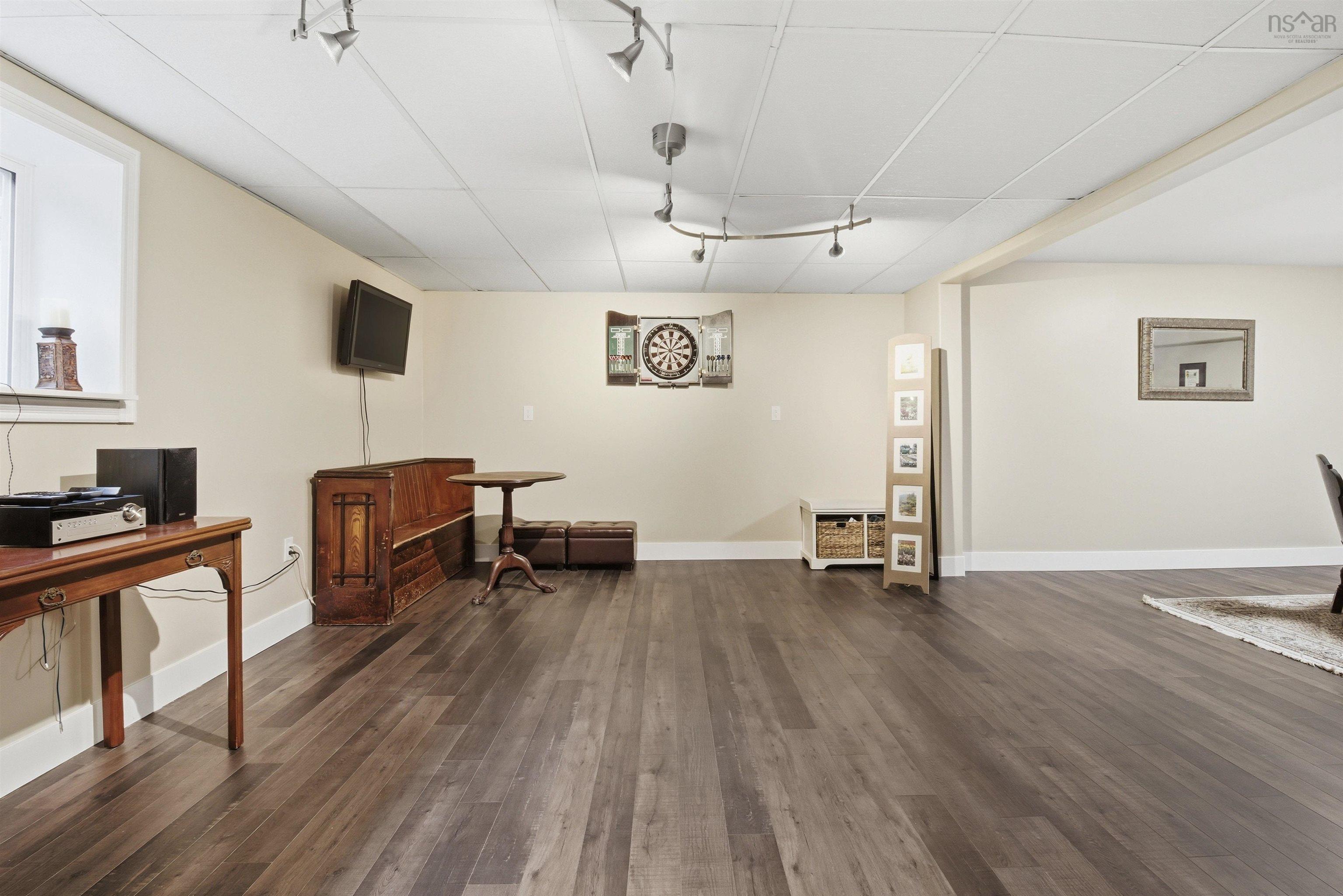 View image 36