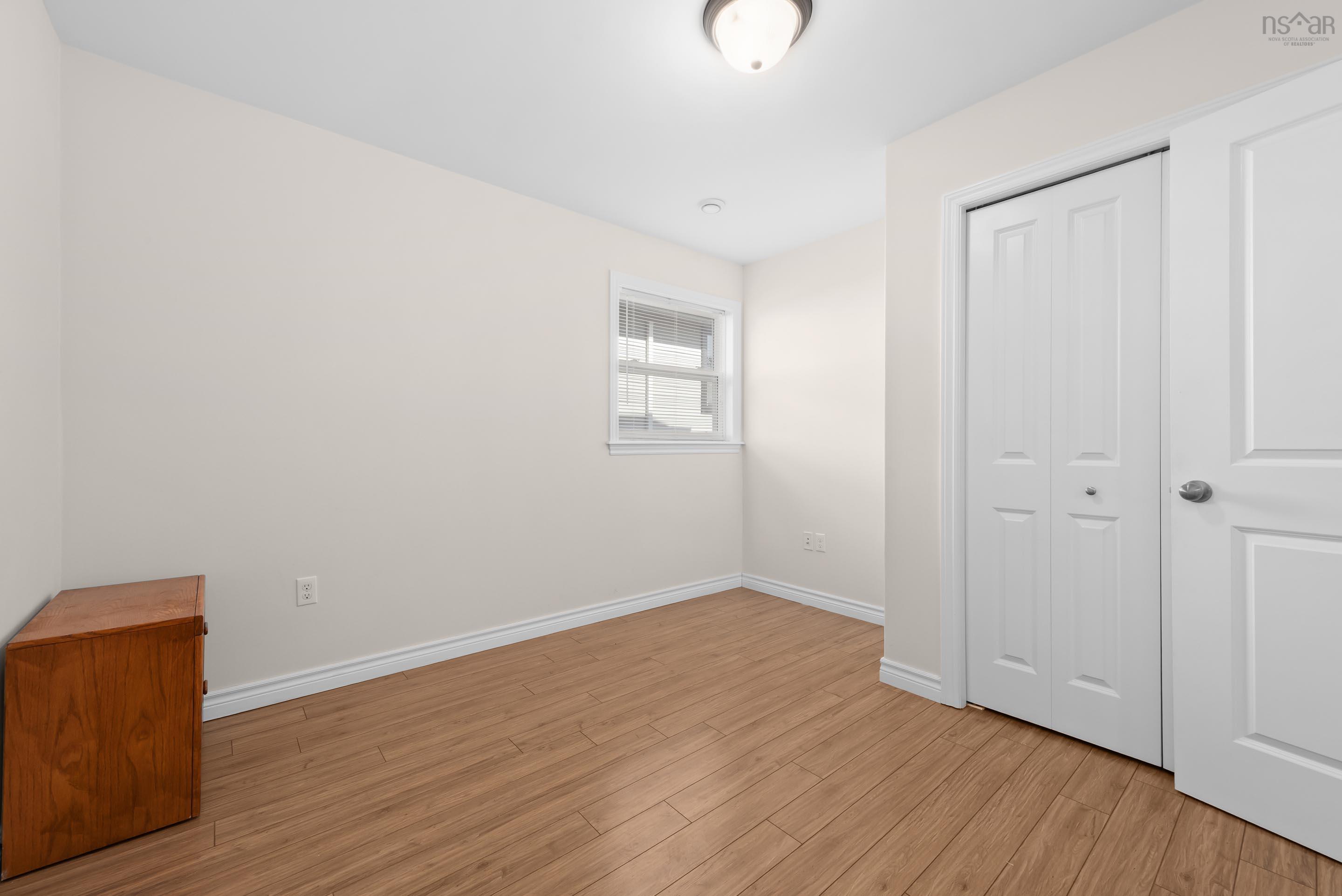 View image 9
