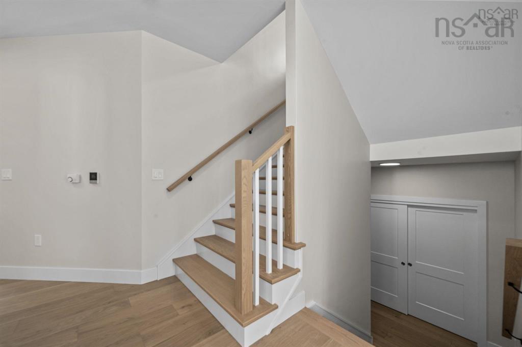 View image 19