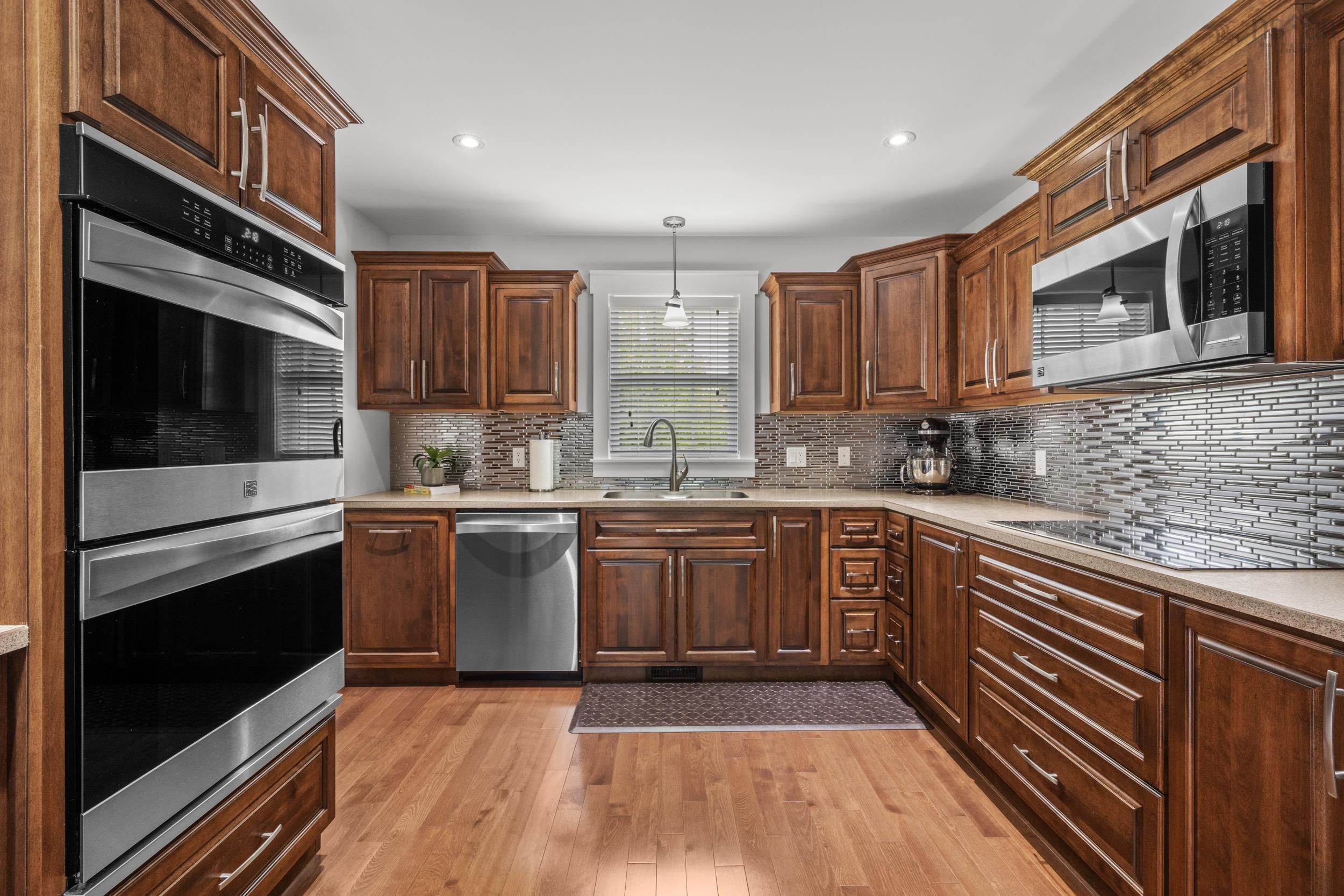 View image 16