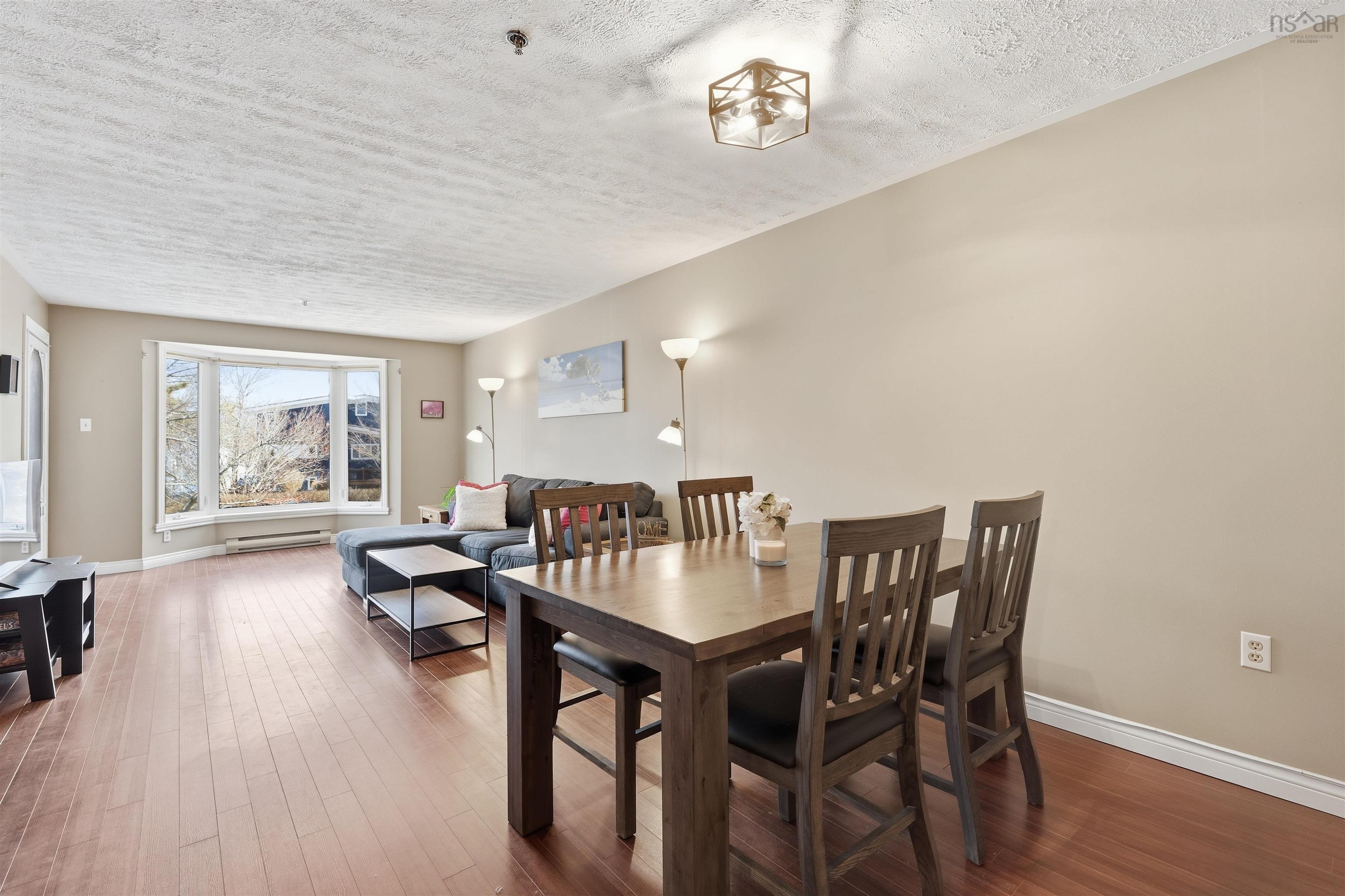 View image 11