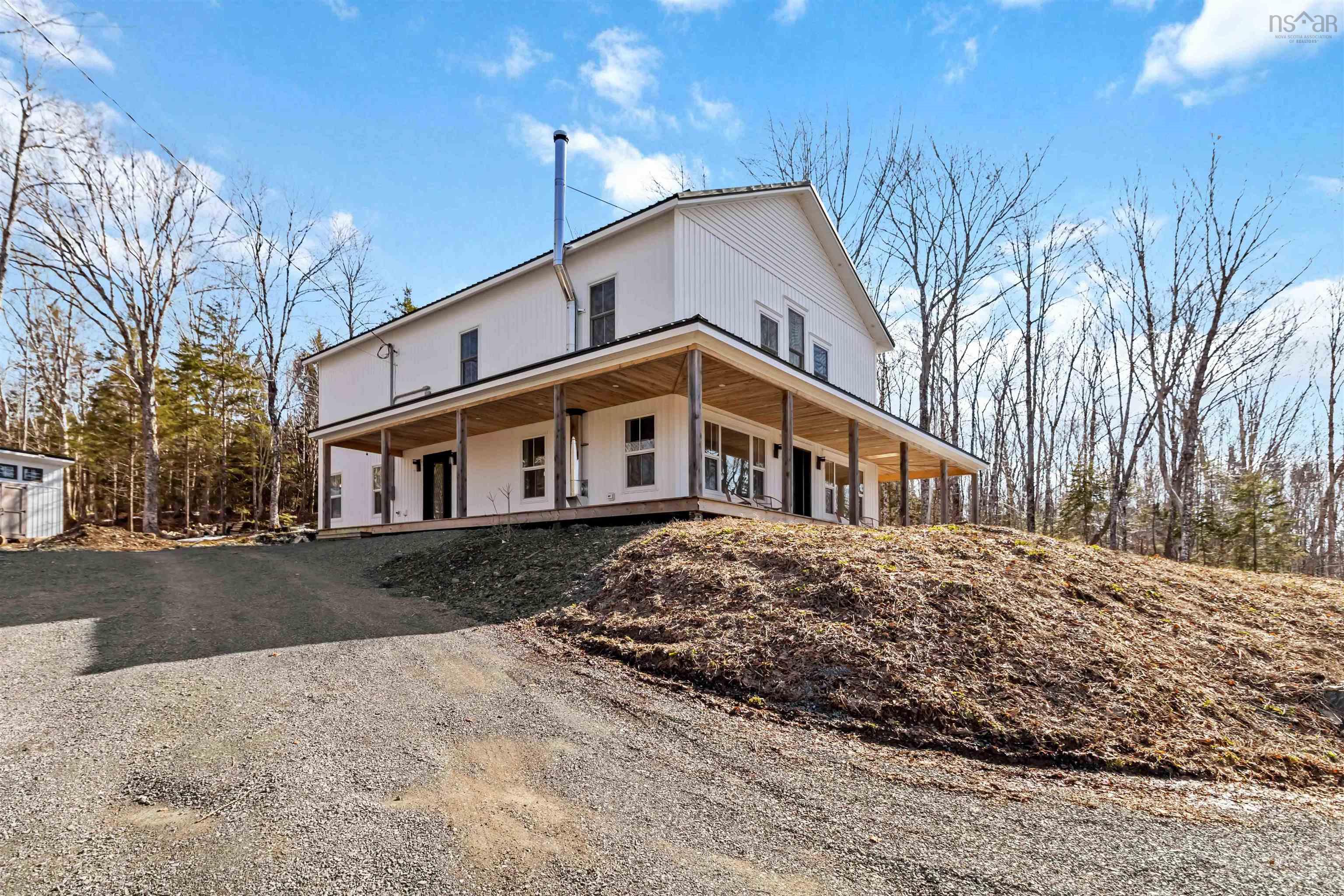 Thumbnail image for 64 Lily Lake Road MLS<sup>®</sup> 202606957