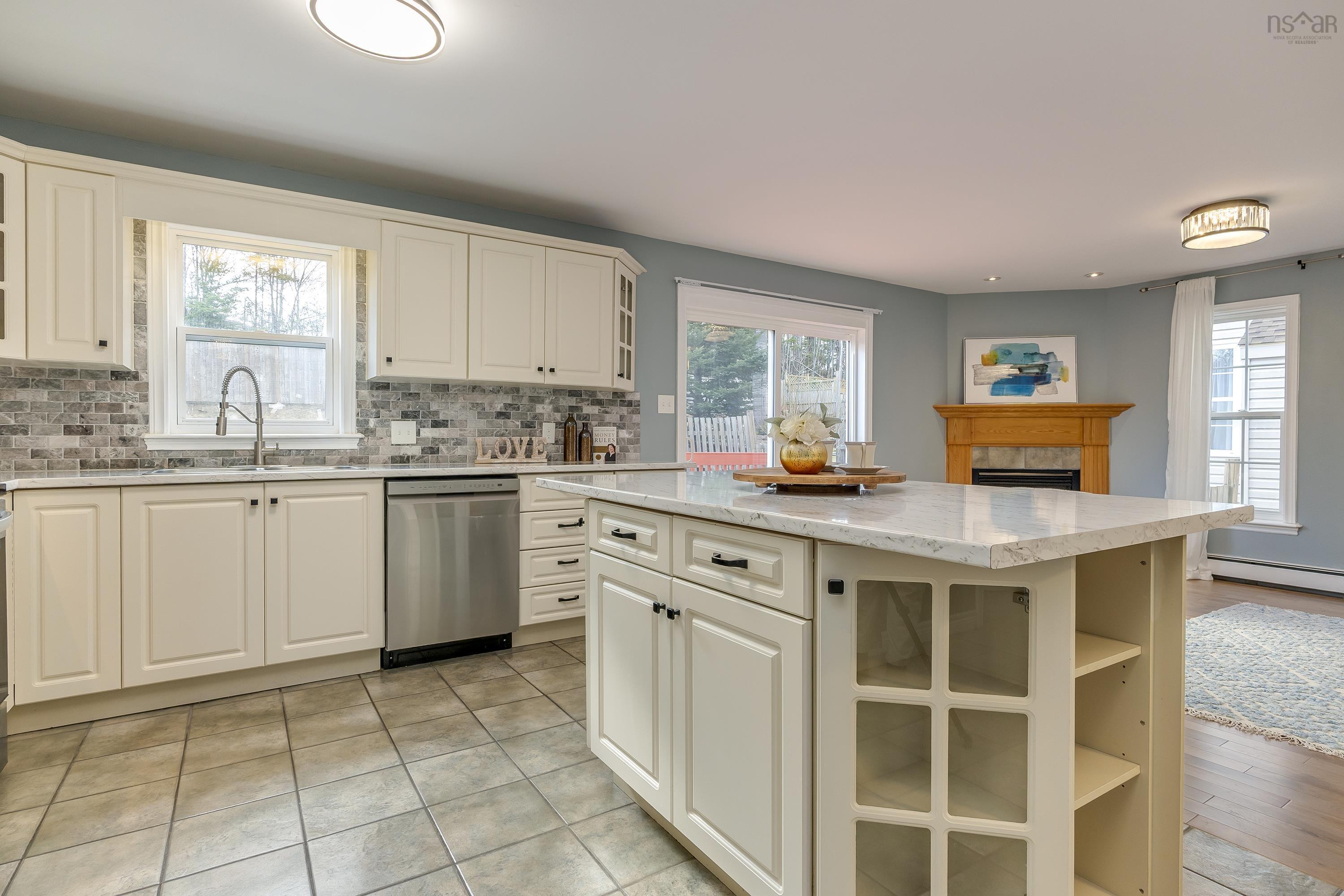 View image 9