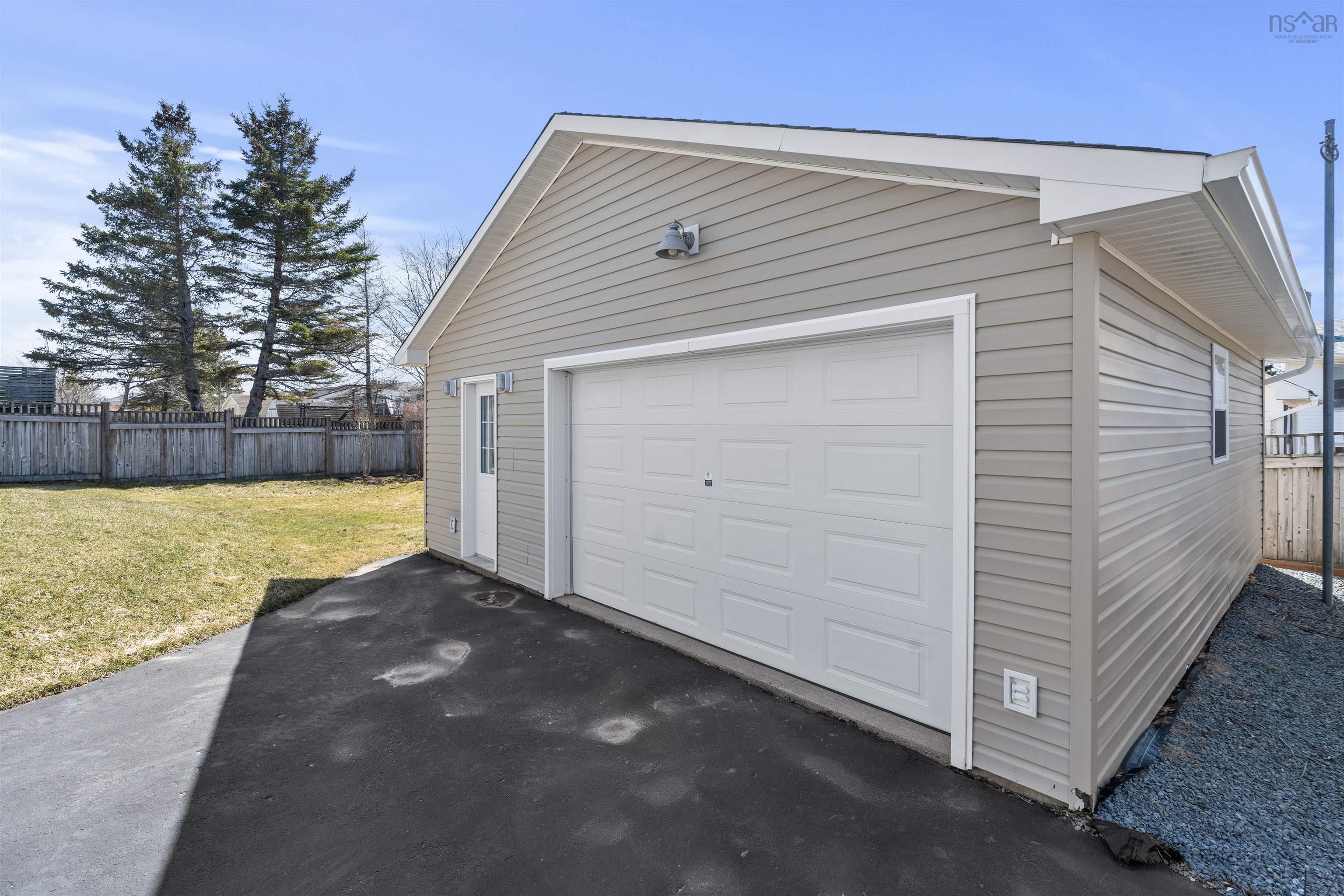 View image 11