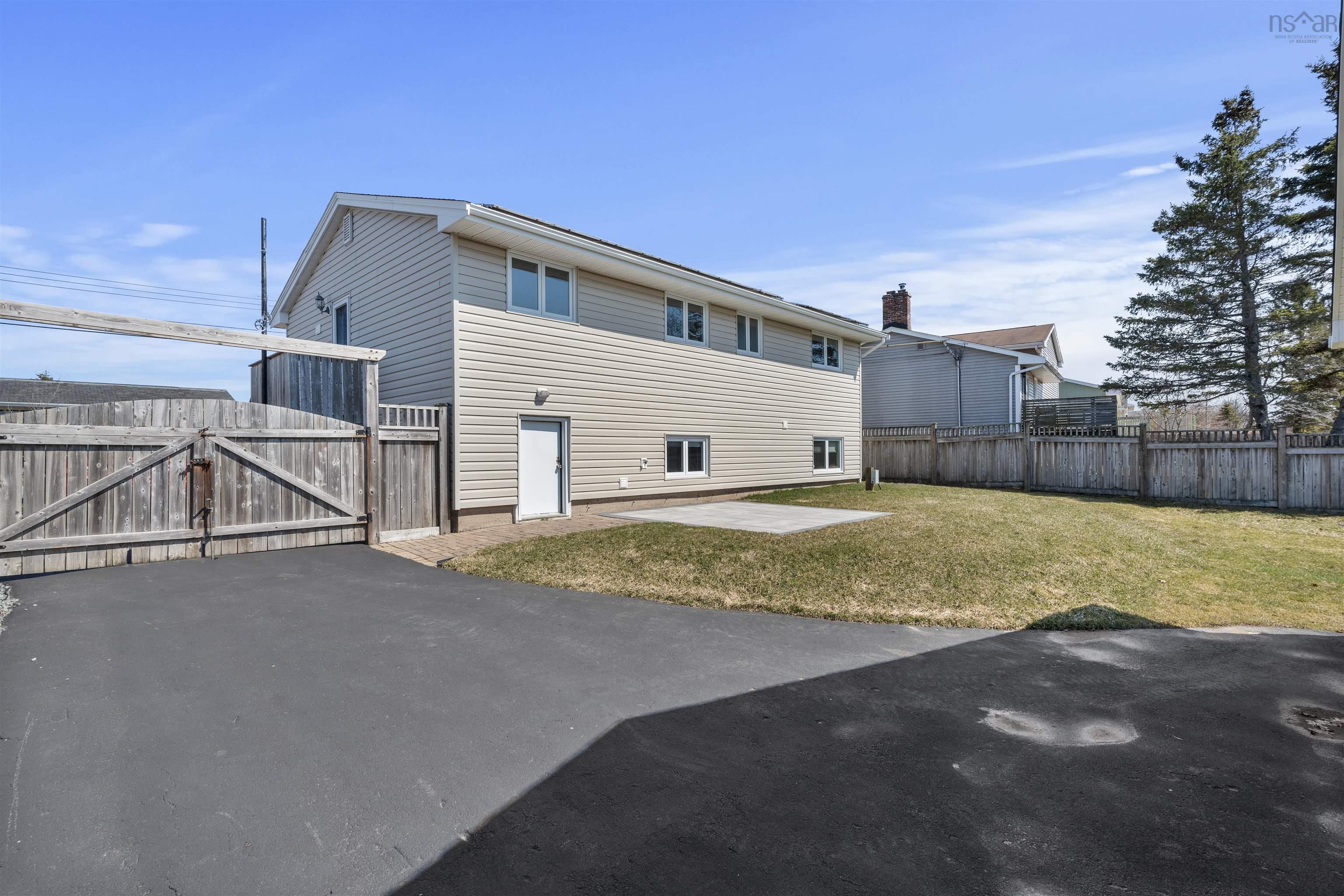 View image 12