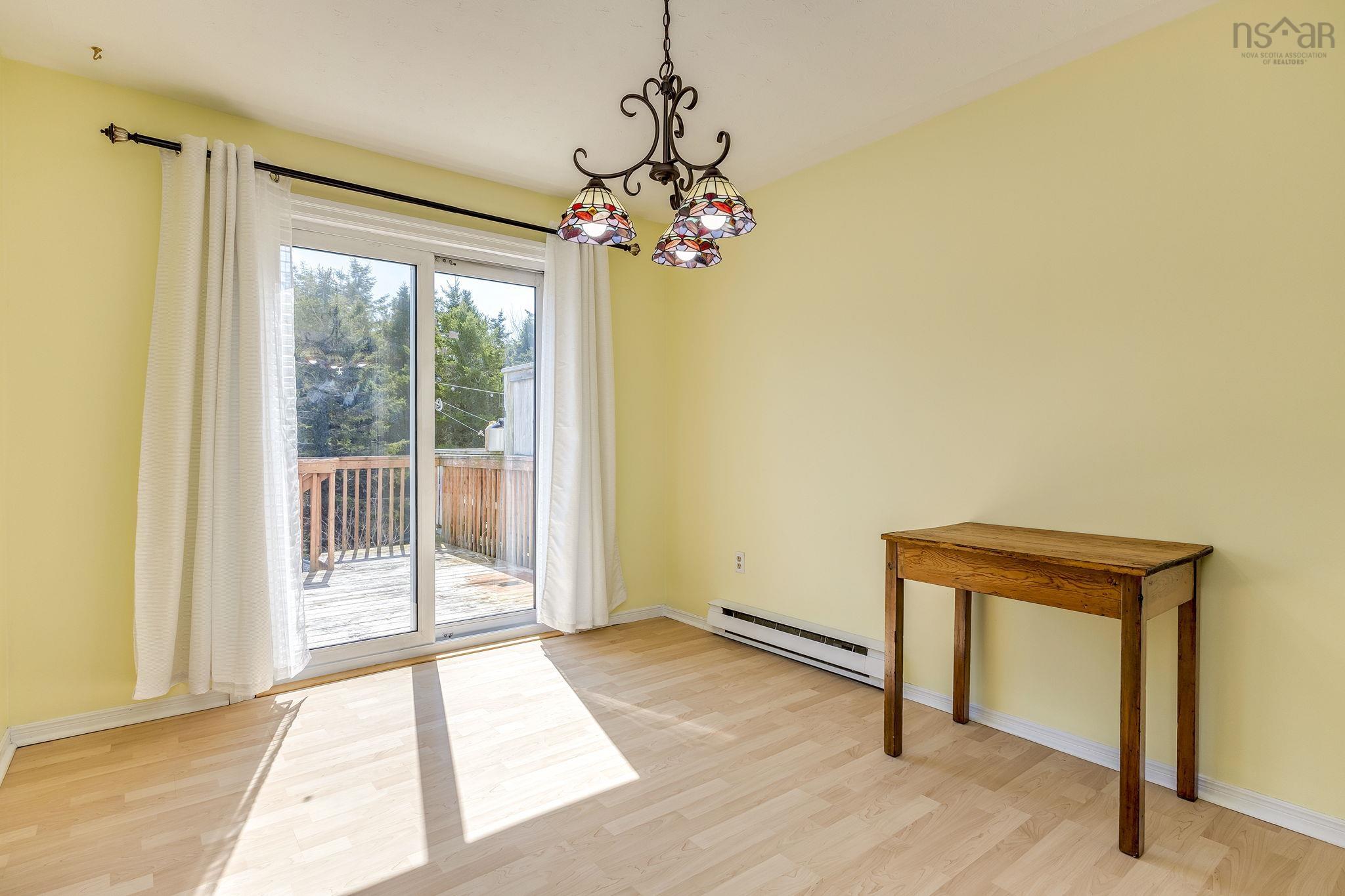 View image 12