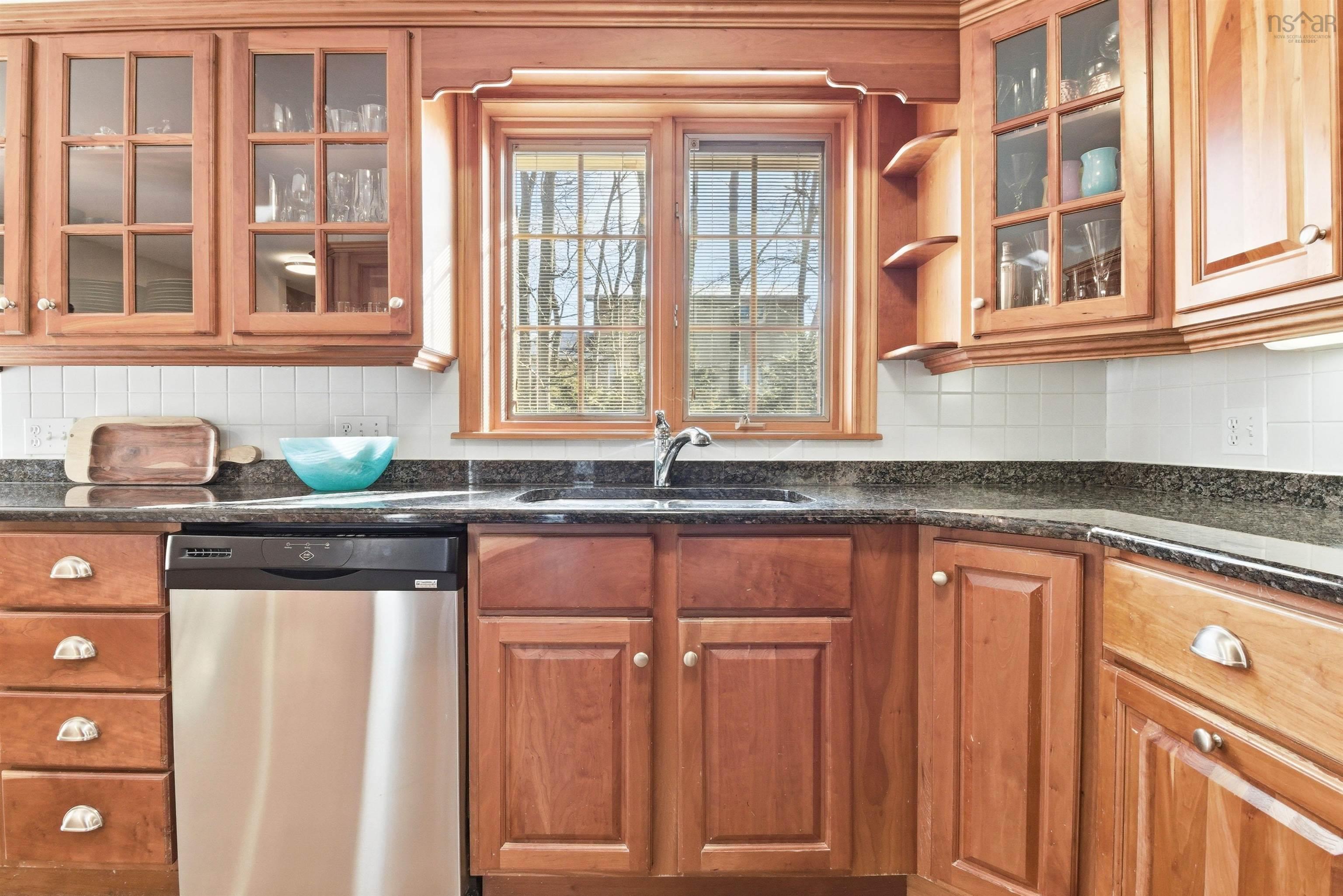 View image 9