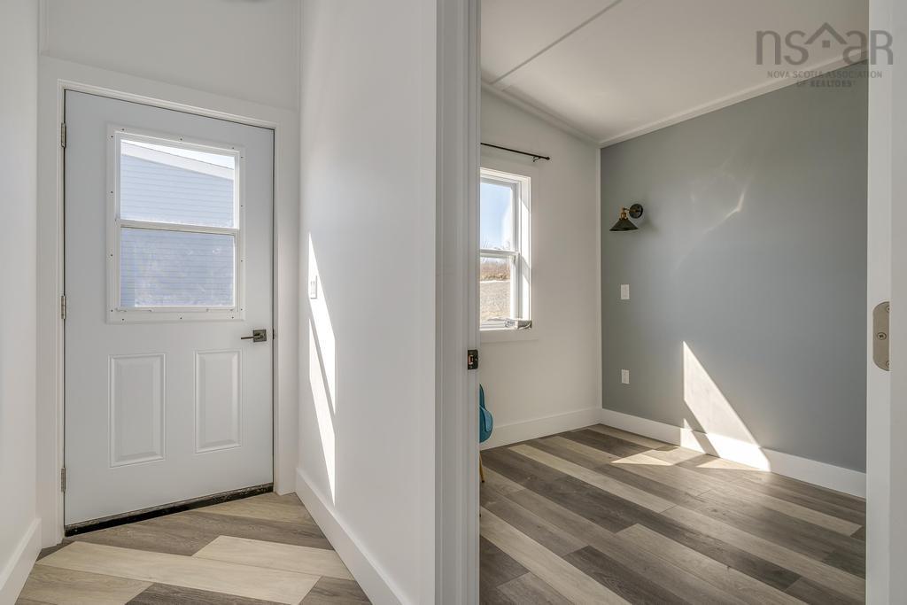 Thumbnail image for 19194 Marine Drive MLS<sup>®</sup> 202607075