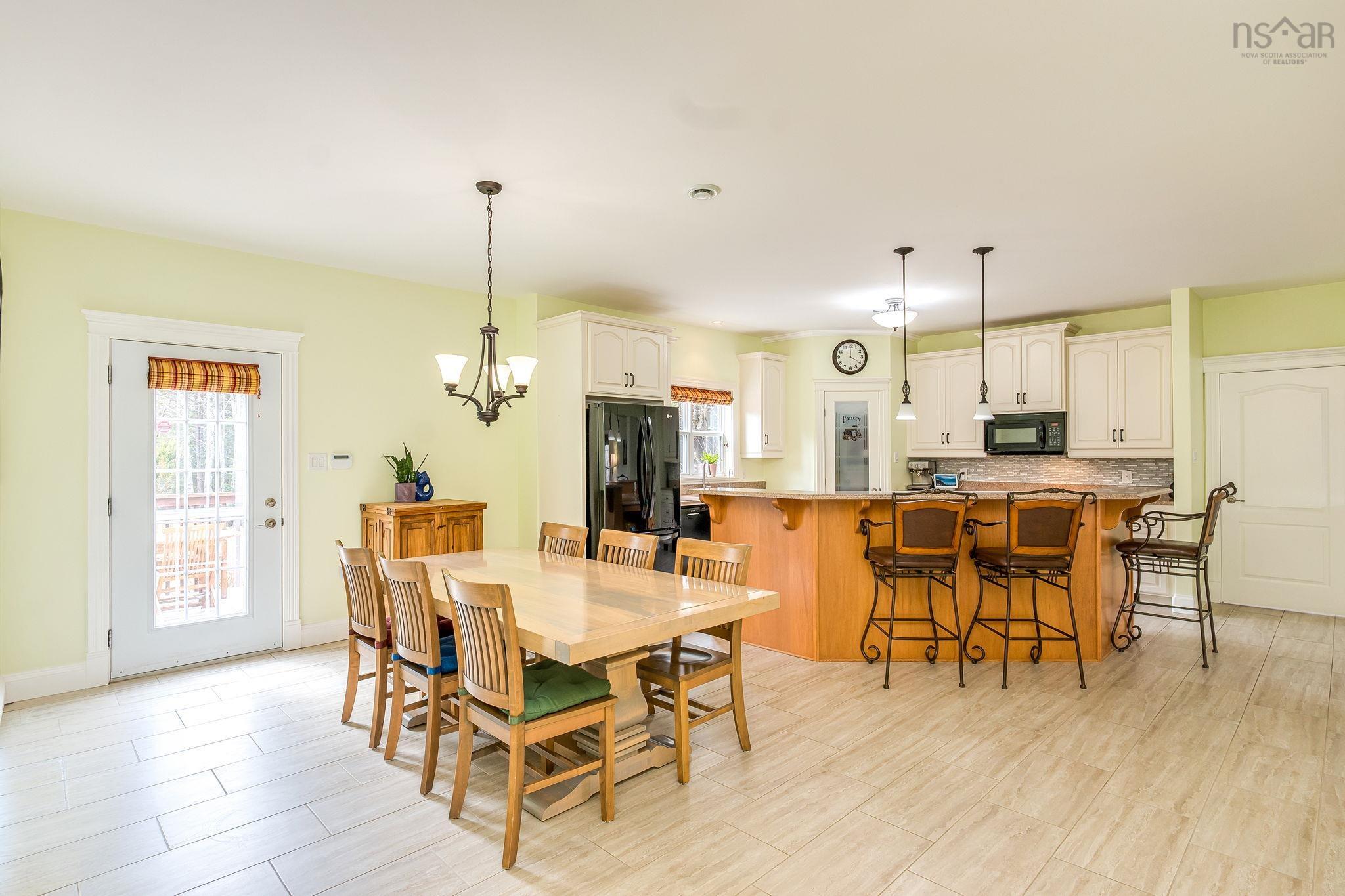 View image 11