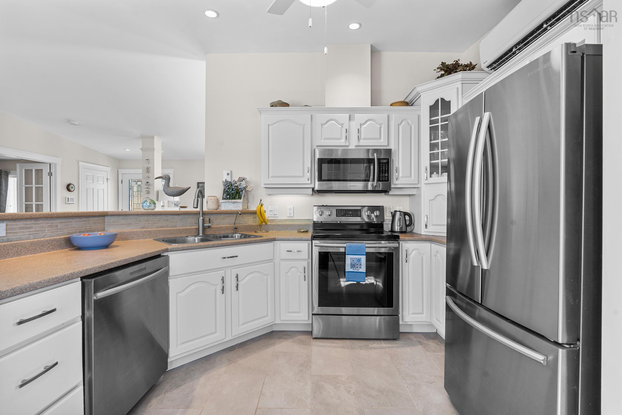 View image 17