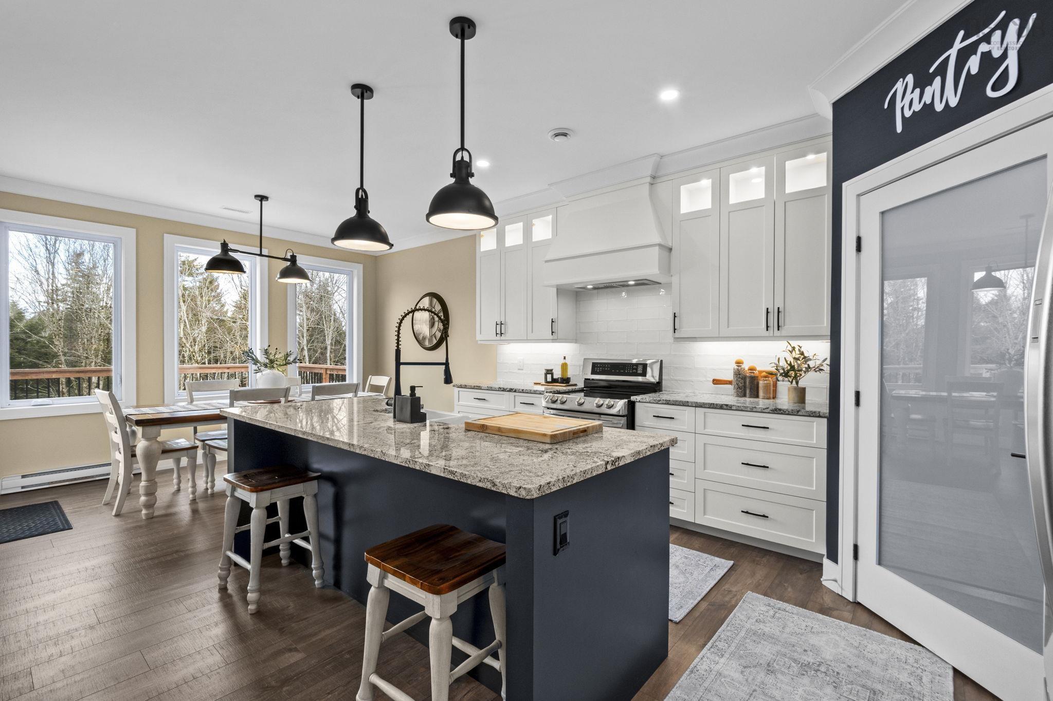 Thumbnail image for 237 Magenta Drive MLS<sup>®</sup> 202607181