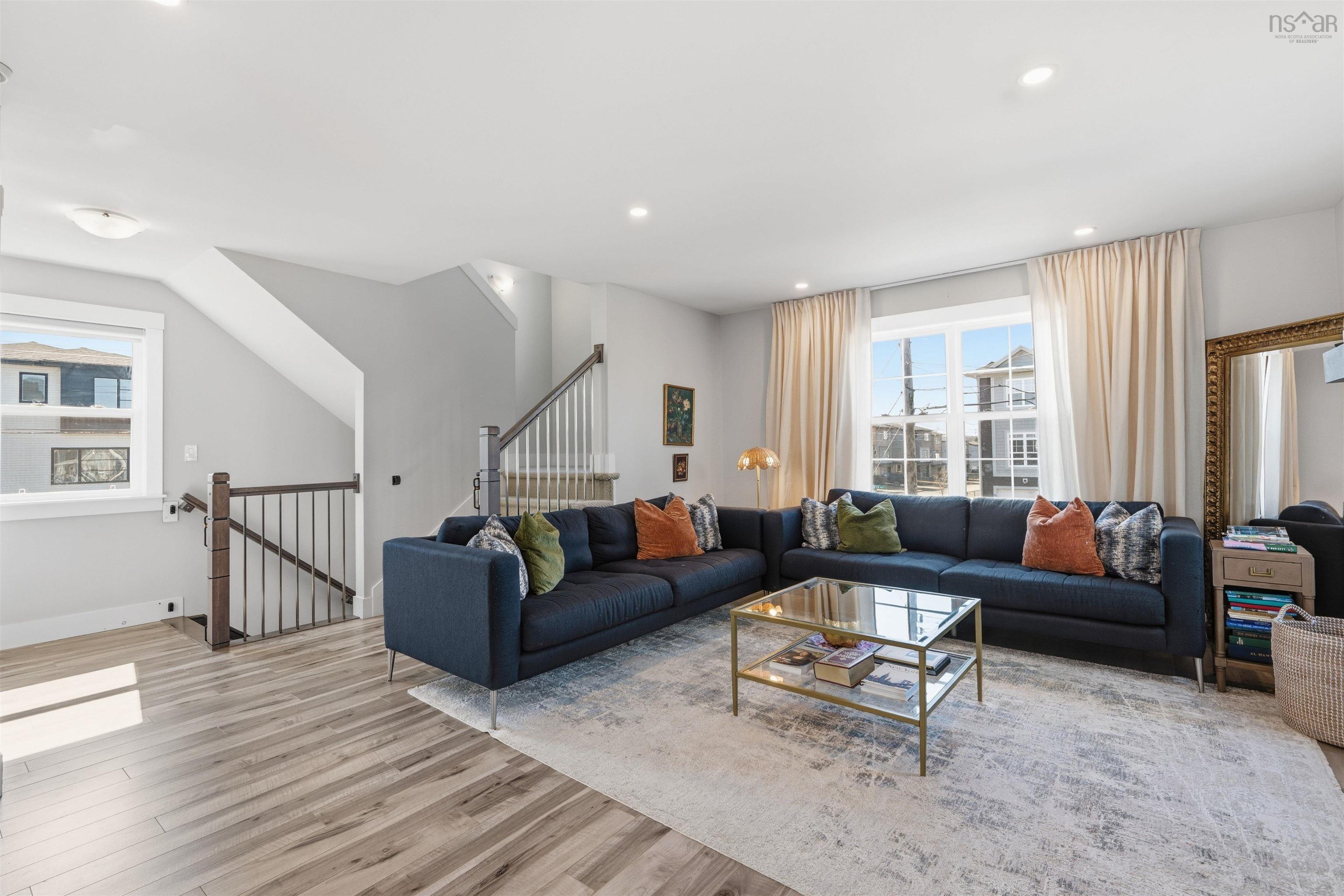 Thumbnail image for 122 Onyx Crescent MLS<sup>®</sup> 202607201