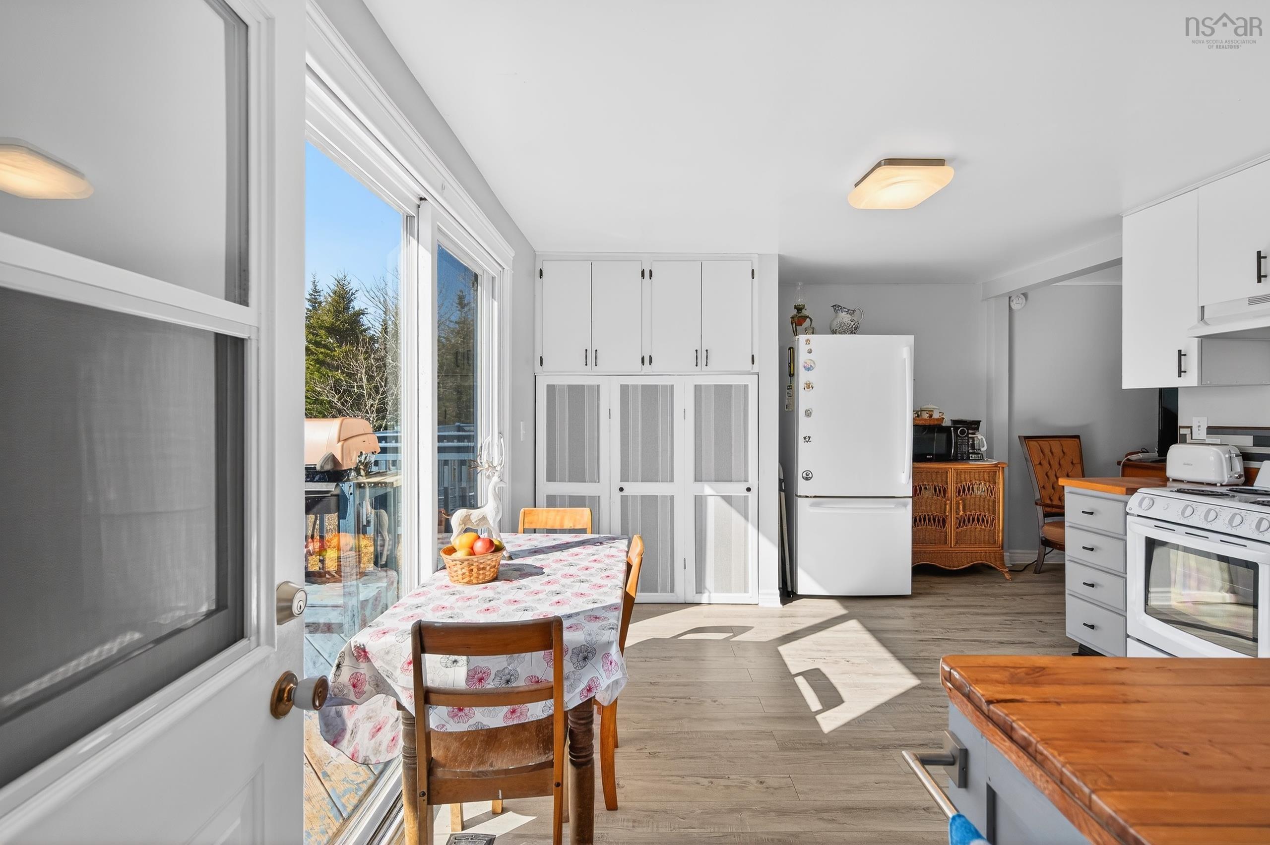 View image 11
